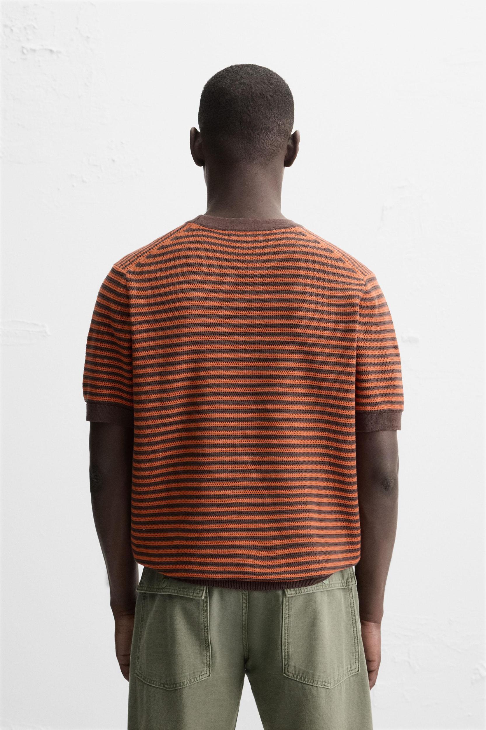 STRIPED OPEN KNIT T-SHIRT Product Image