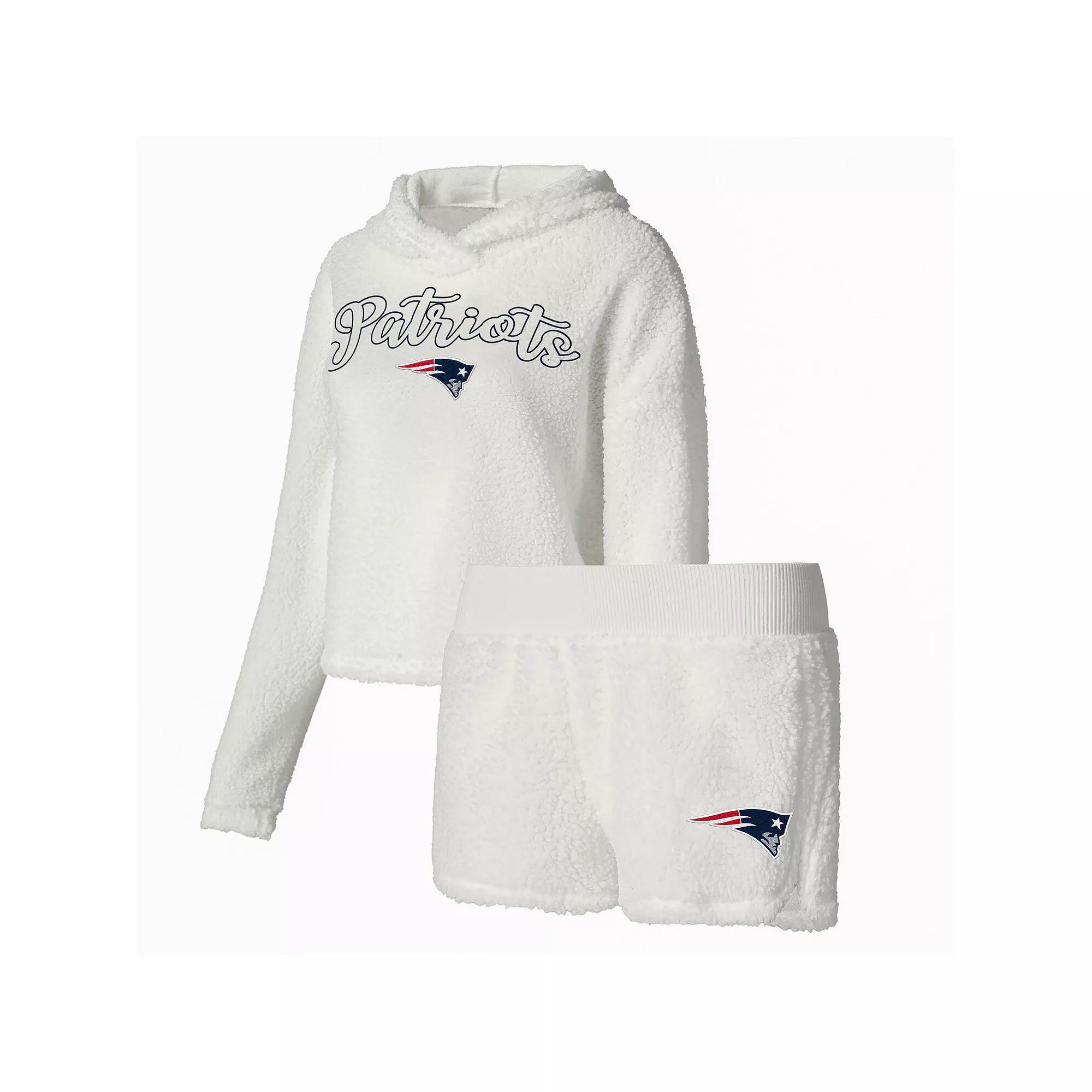 Women's Concepts Sport White New England Patriots Fluffy Pullover Sweatshirt & Shorts Sleep Set,  Product Image