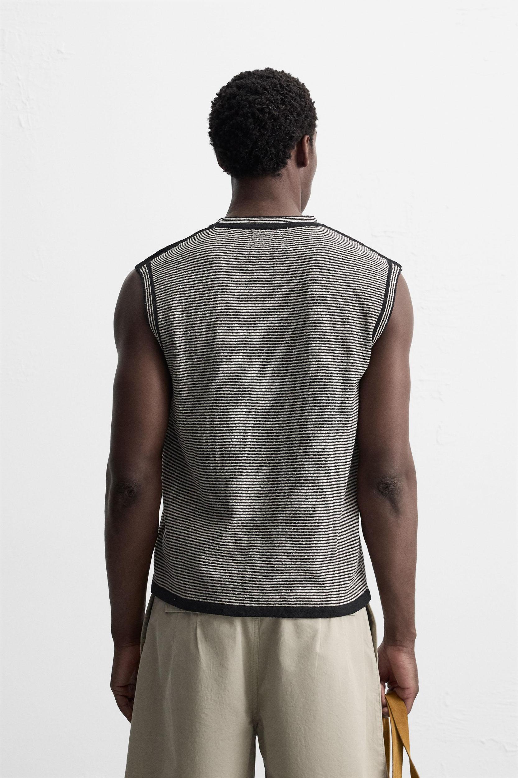 RELAXED FIT KNIT TANK TOP Product Image