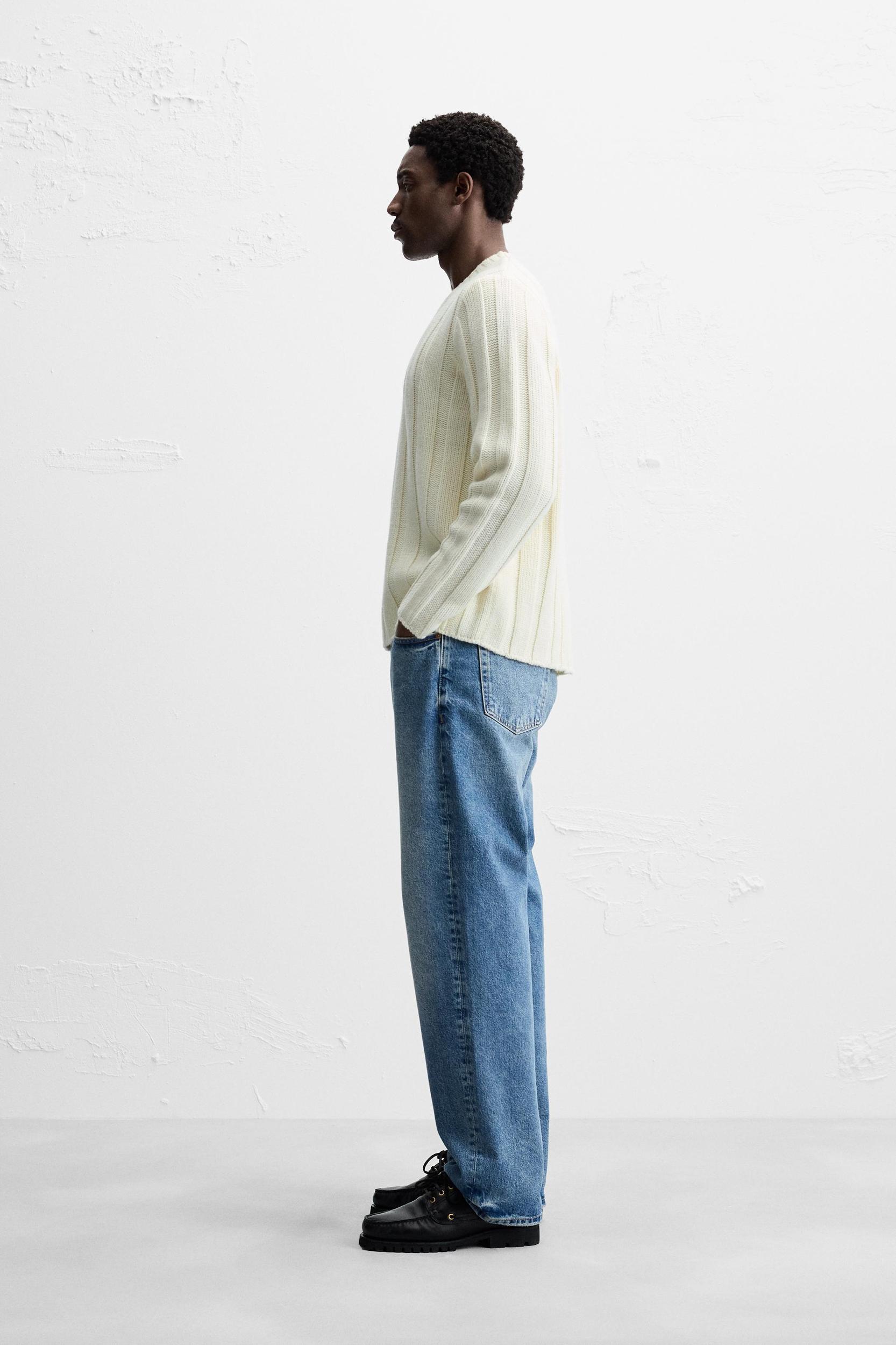 RIBBED TEXTURED SWEATER Product Image