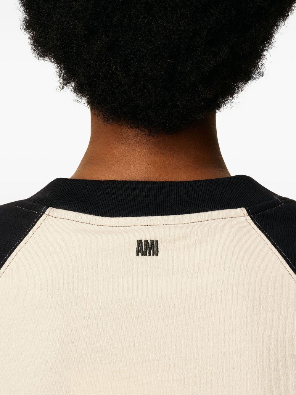 raglan-sleeve Ami de Coeur-motif T-shirt Product Image