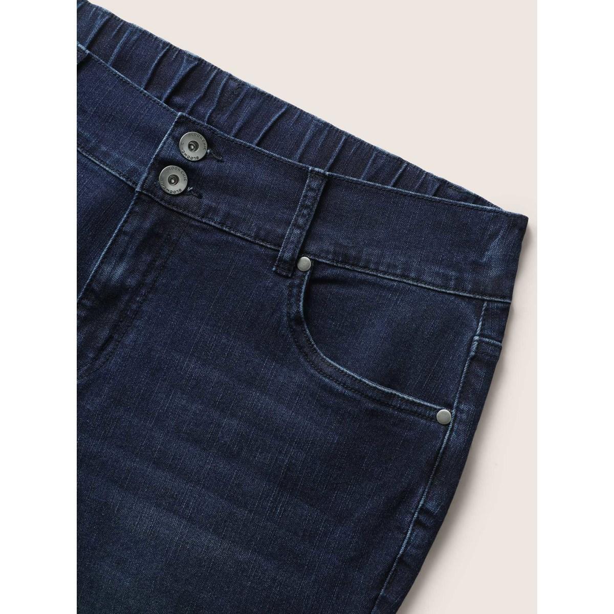 Plus Size Dark Wash Button Up Split Side Denim Shorts Women Denimindigo Button High stretch Everyday Slanted pocket Casual Denim Shorts BloomChic 12/L Product Image