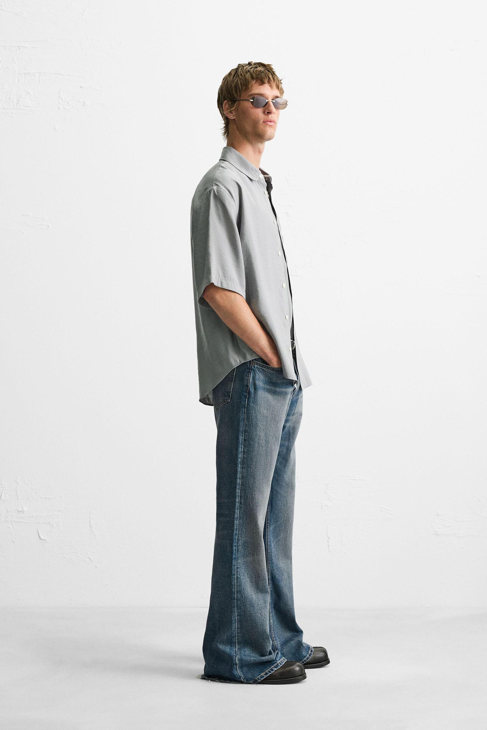 RELAXED FIT FLOWY SHIRT Product Image