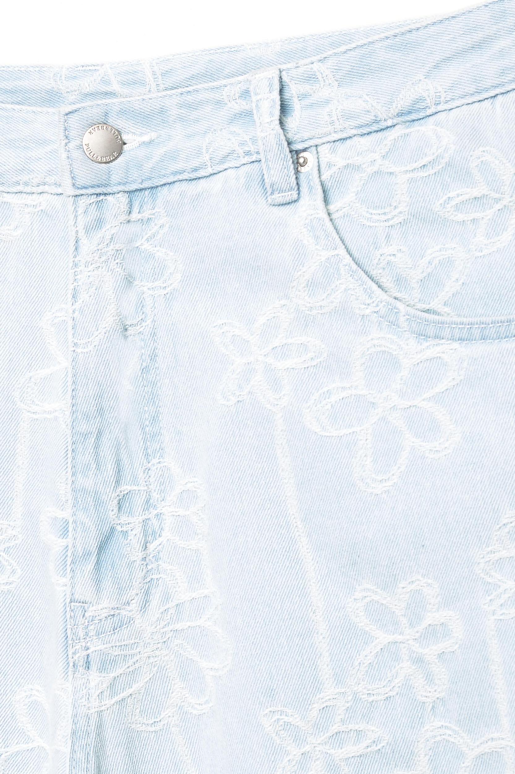 Baggy floral denim Bermuda shorts Product Image