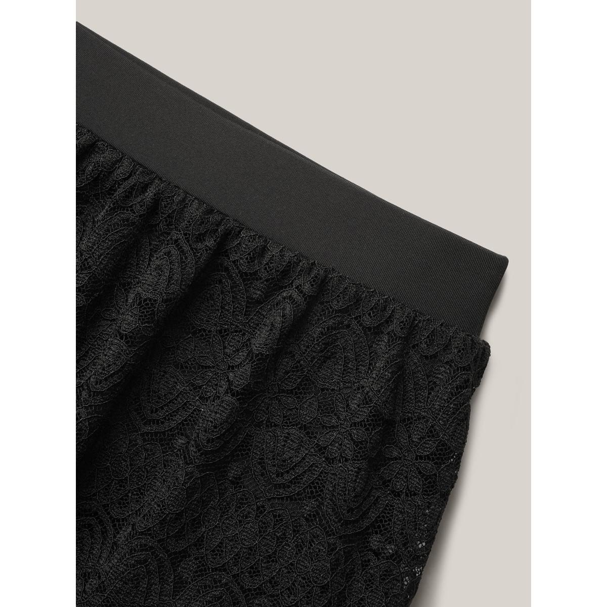 Plus Size Eyelet Trim Lace Pleated Swim Bottoms Women's Swimwear Black Beach Gathered High stretch Bodycon High Rise Curve Swim Bottoms BloomChic 18-20/2X Product Image