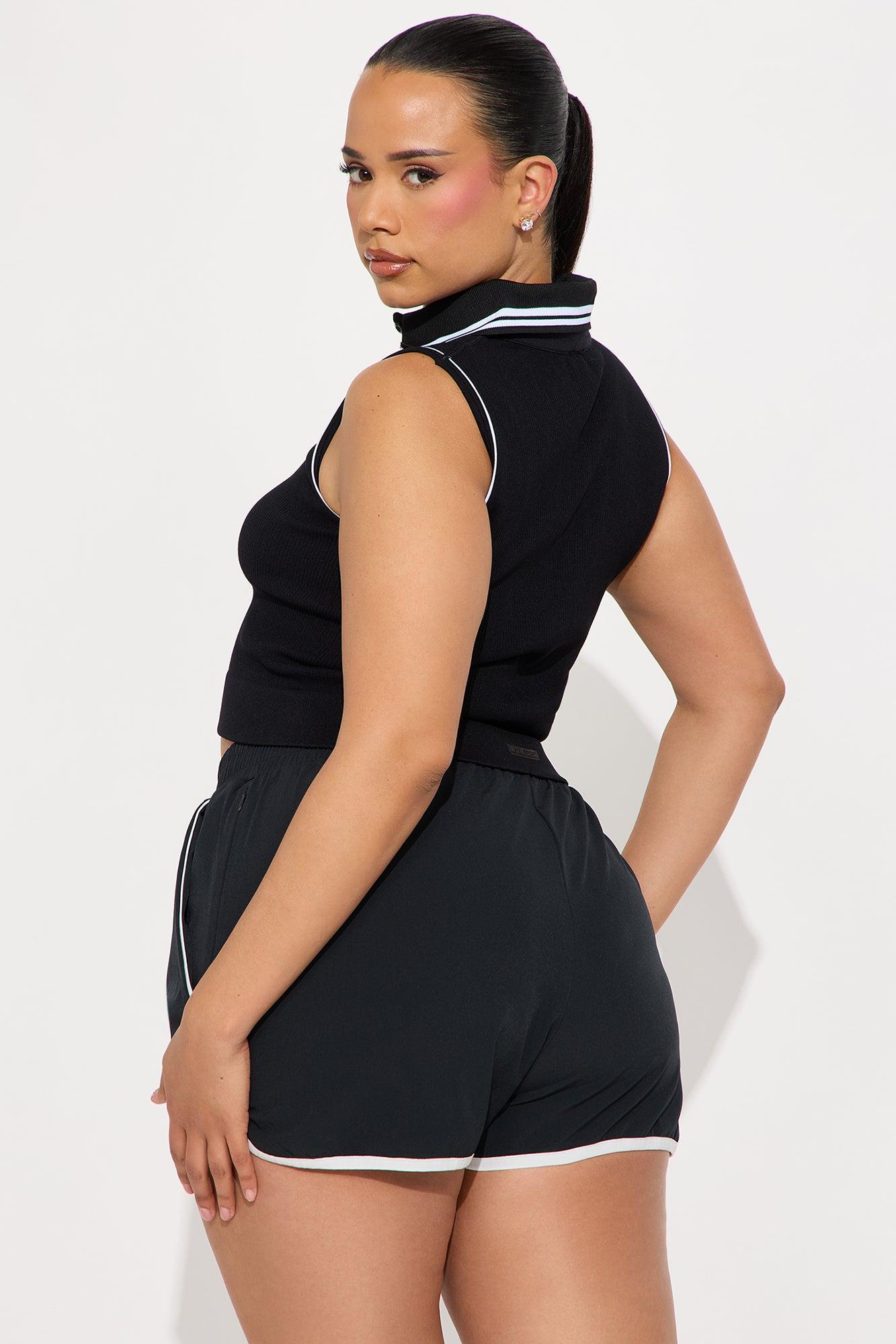 Clubhouse Charm Effortless Seamless Active Top - Black Product Image