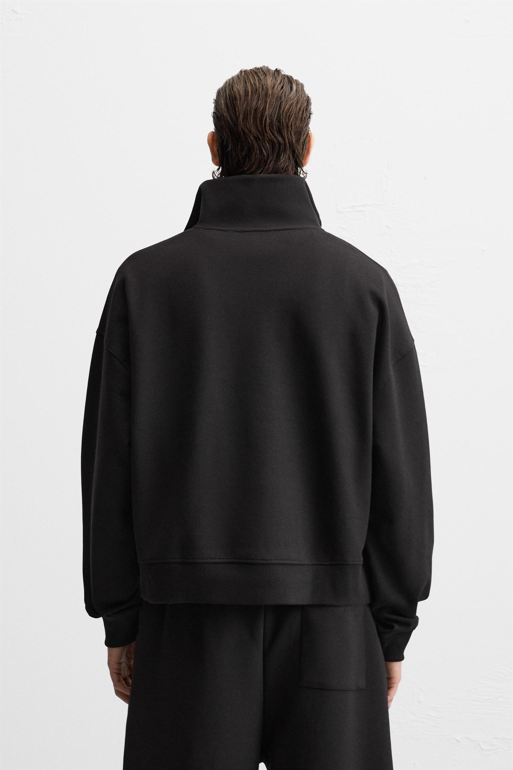 TECHNICAL QUARTER-ZIP SWEATSHIRT Product Image