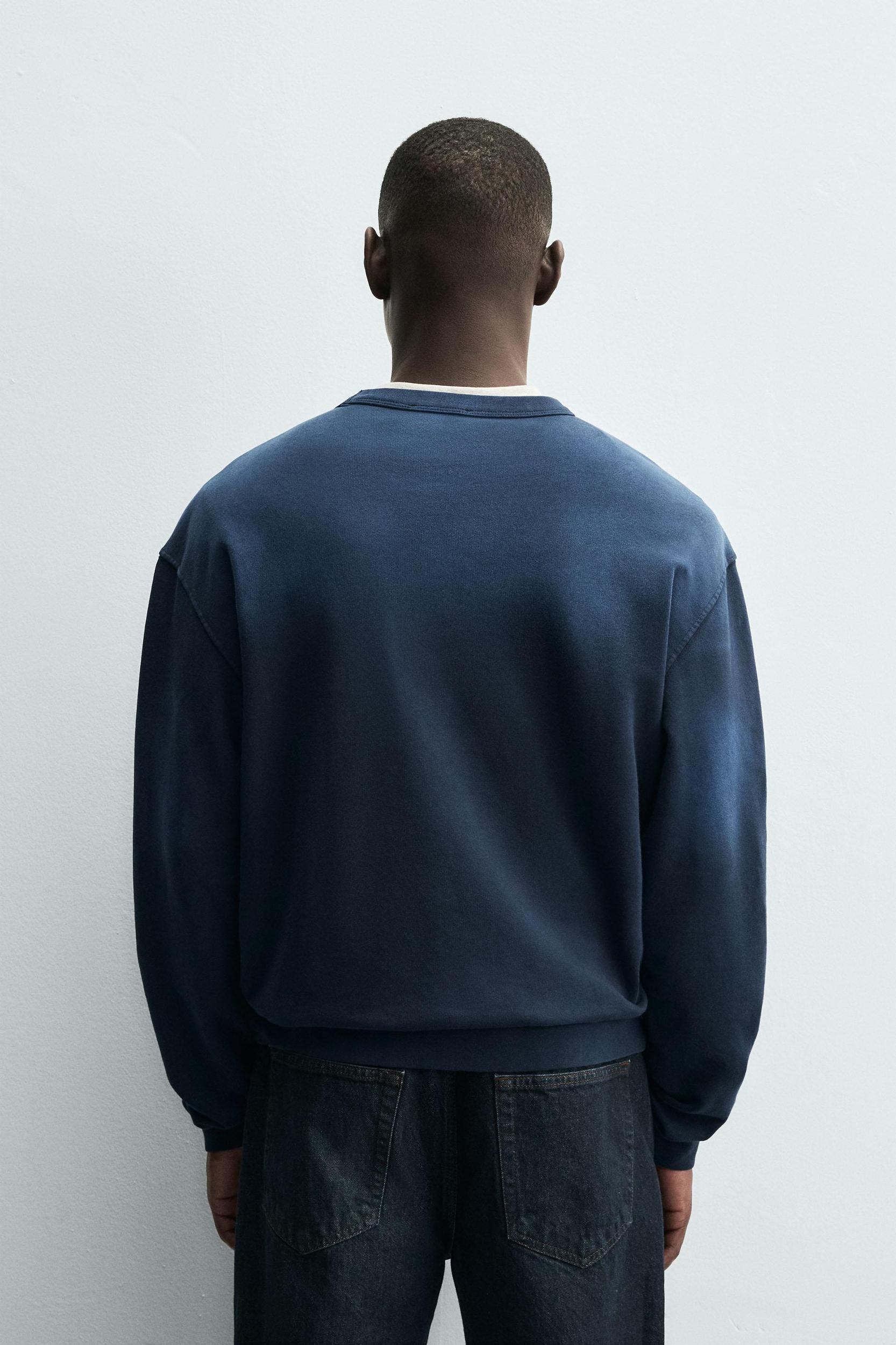 WASHED CREWNECK SWEATSHIRT Product Image