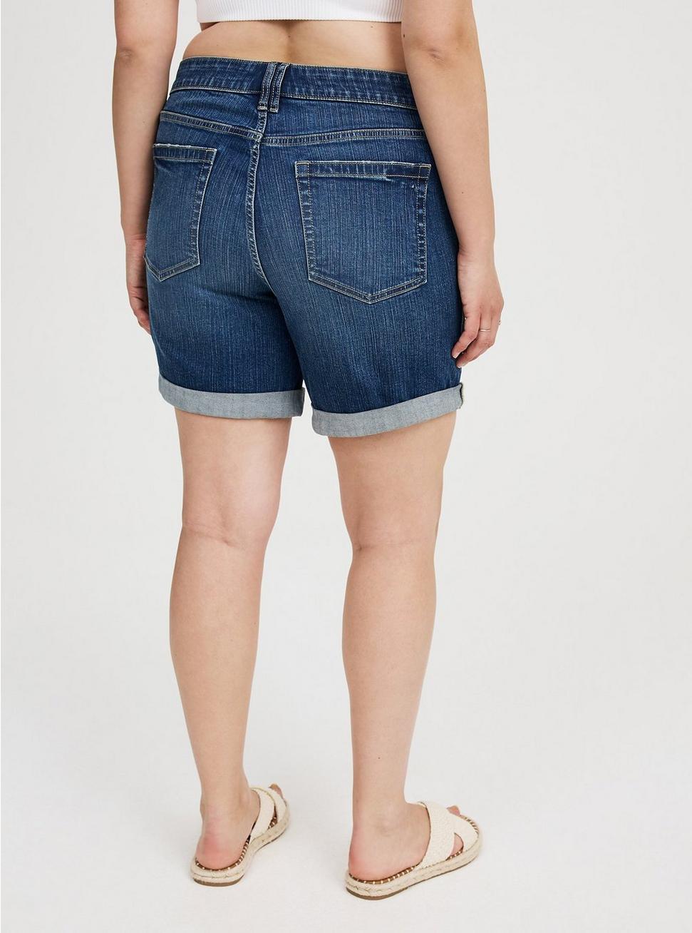 7'' Perfect High-Rise Utility Short Product Image