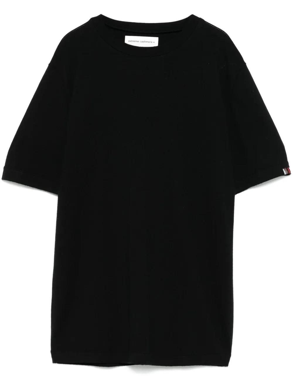 EXTREME CASHMERE N°414 Nick Wool And Cashmere T-shirt In Black Product Image