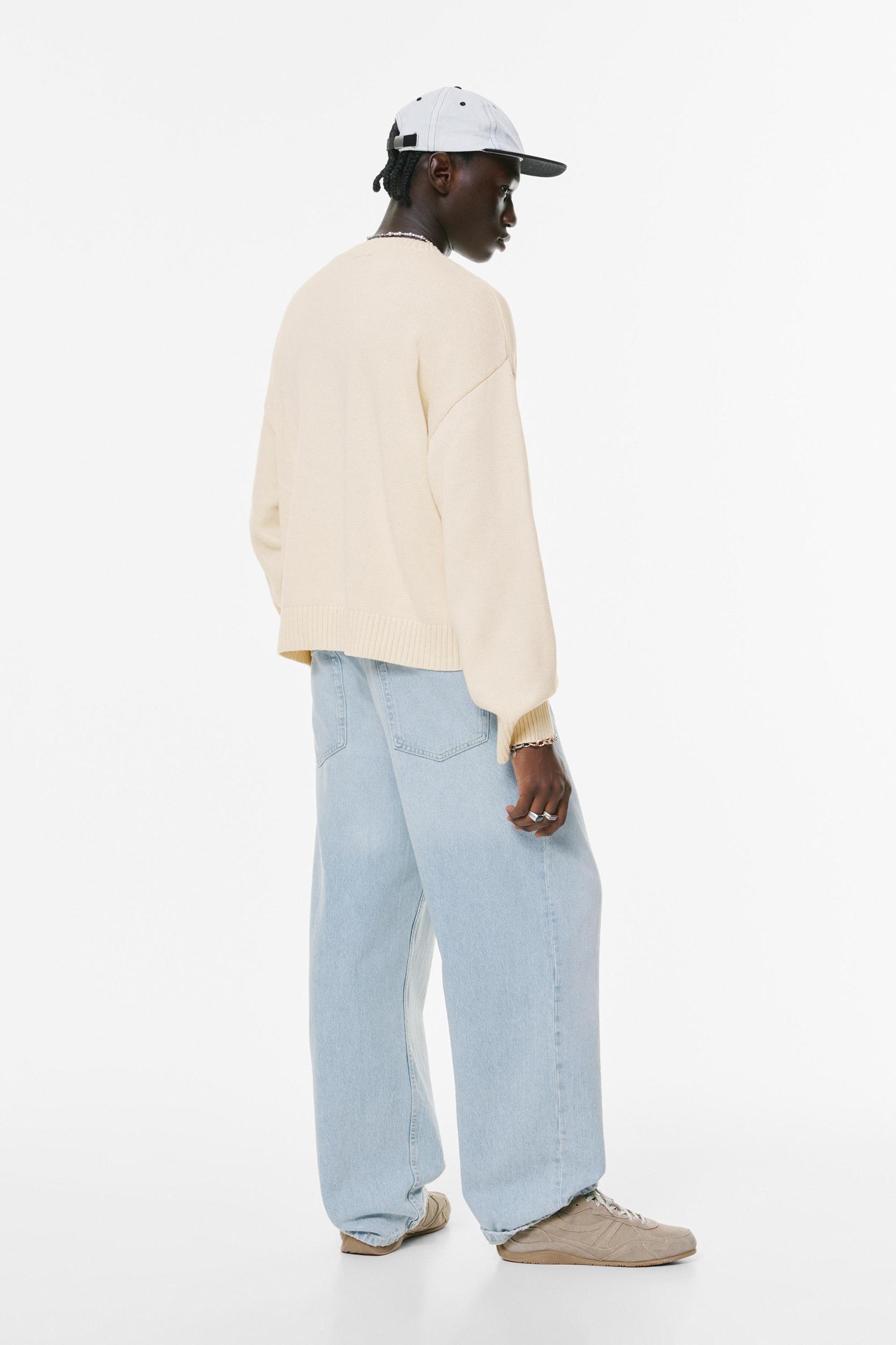 Text graphic jumper Product Image