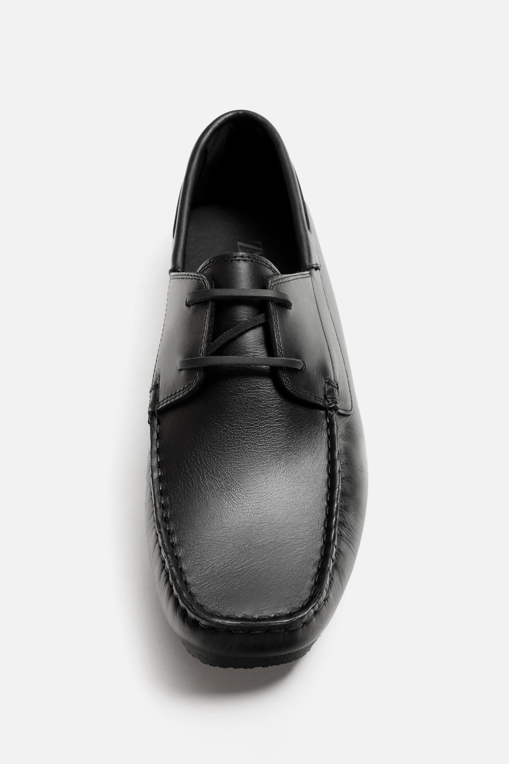 LEATHER BOAT SHOES Product Image