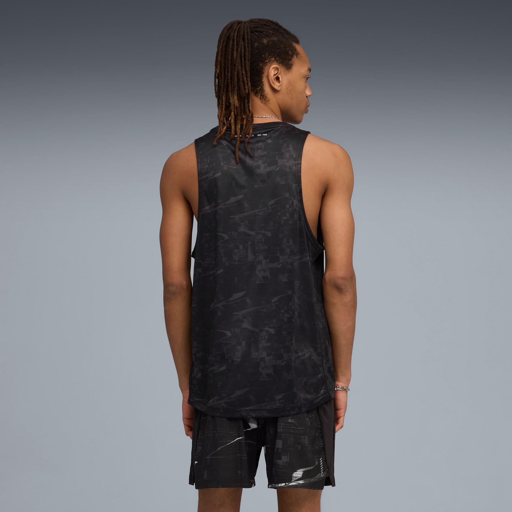 M RUN CLUB GRAPHIC TANK Men Product Image