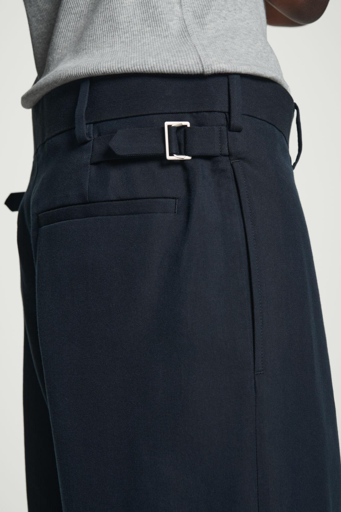 TAILORED WIDE-LEG PANTS Product Image