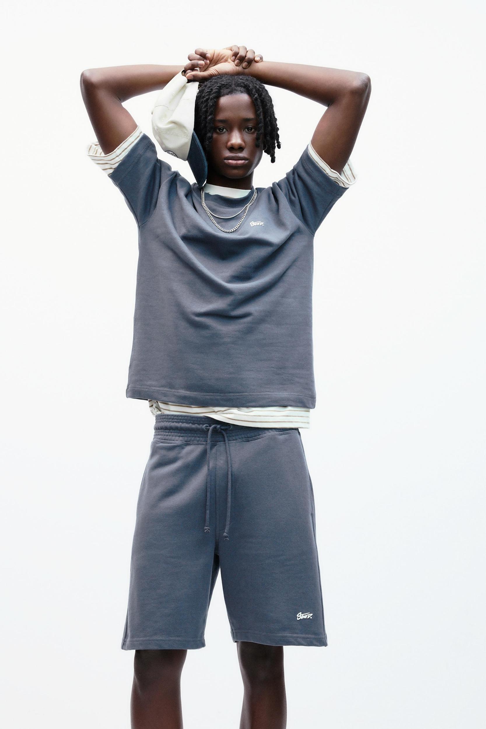 Short sleeve STWD sweatshirt Product Image