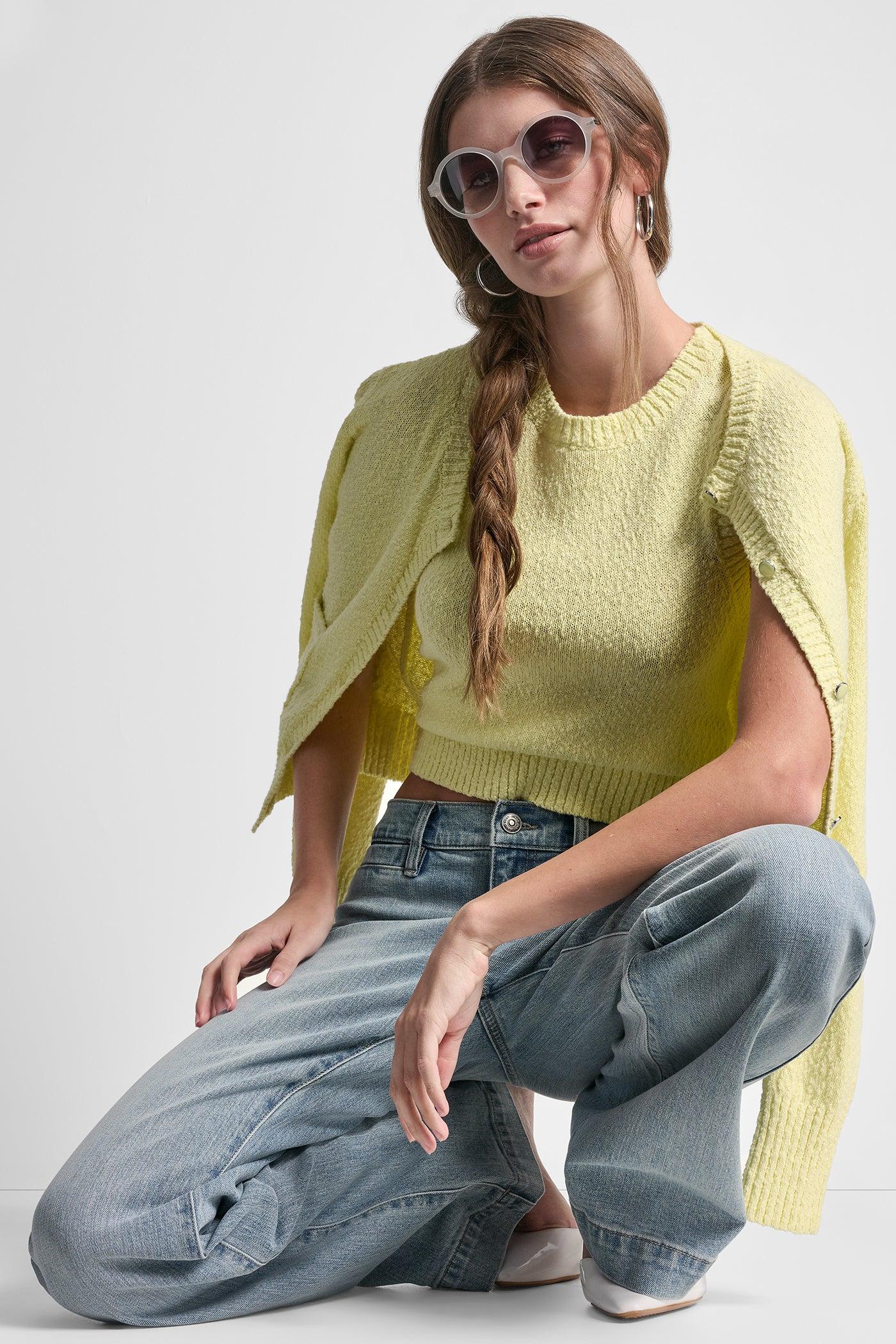 CREW NECK SLEEVELESS SWEATER Product Image