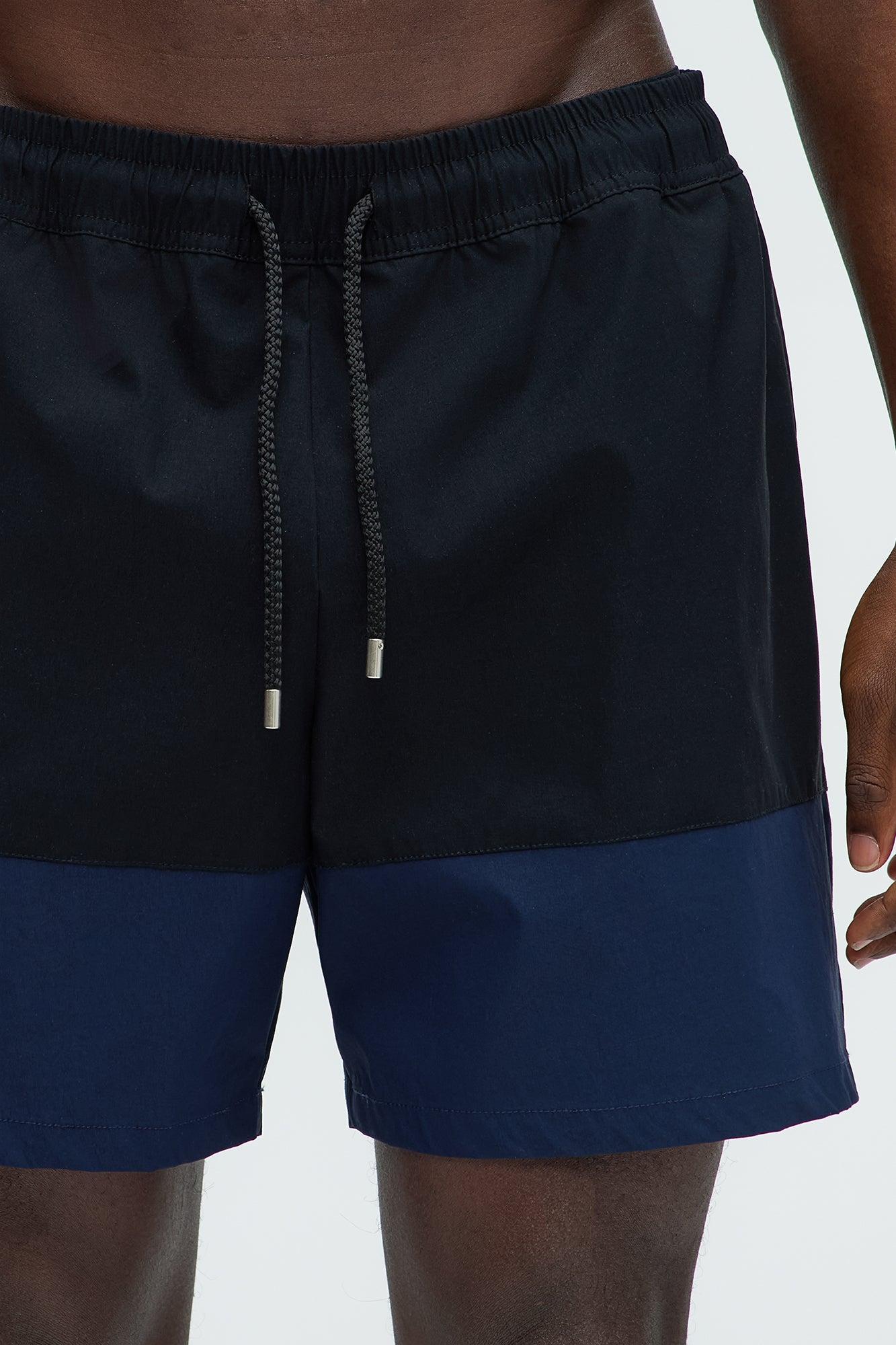 Colorblock Swim Mid Trunk - Black/combo Product Image