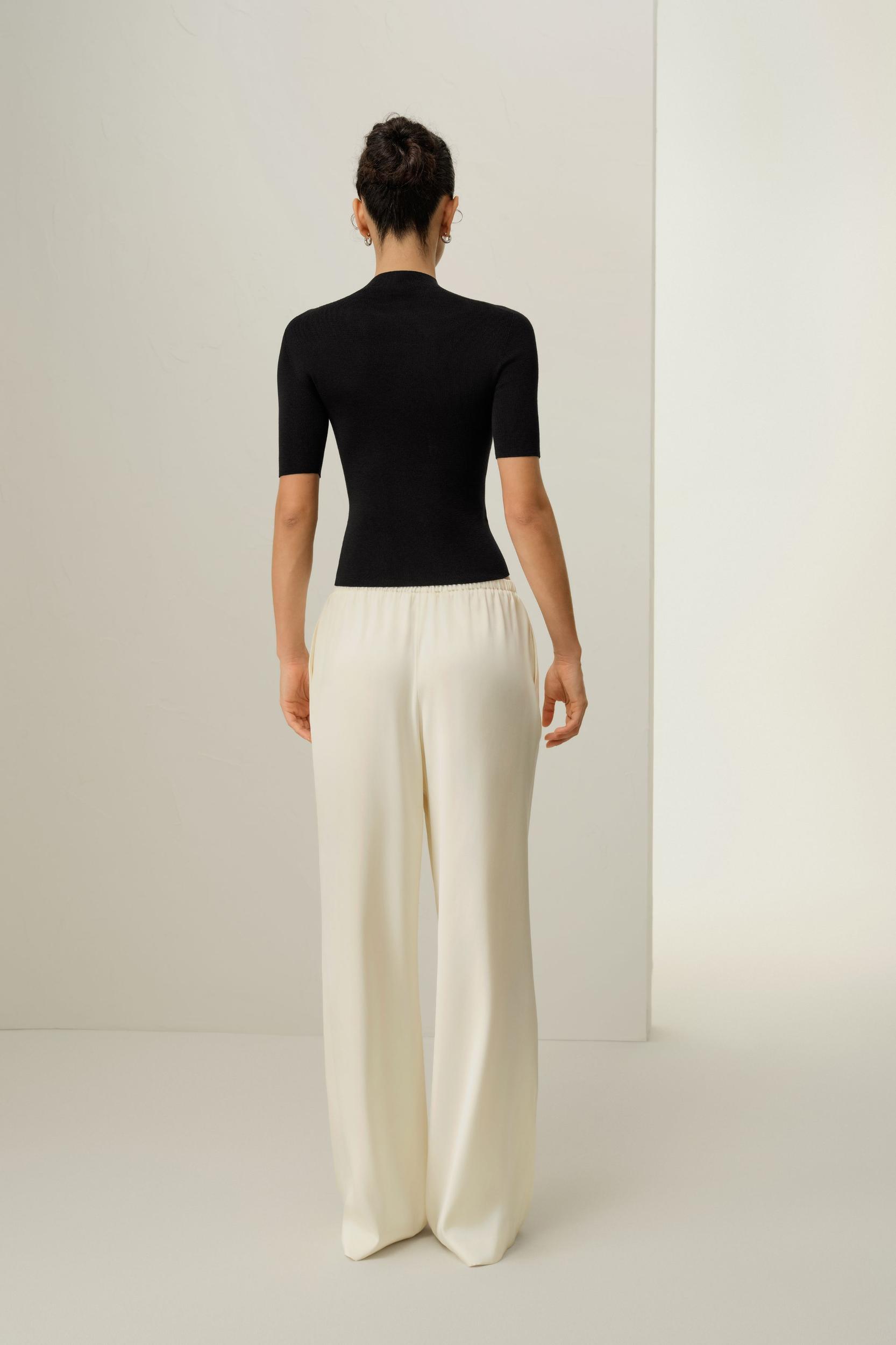 Seamless Silk-Cotton Slim-Fit Knit Top Product Image