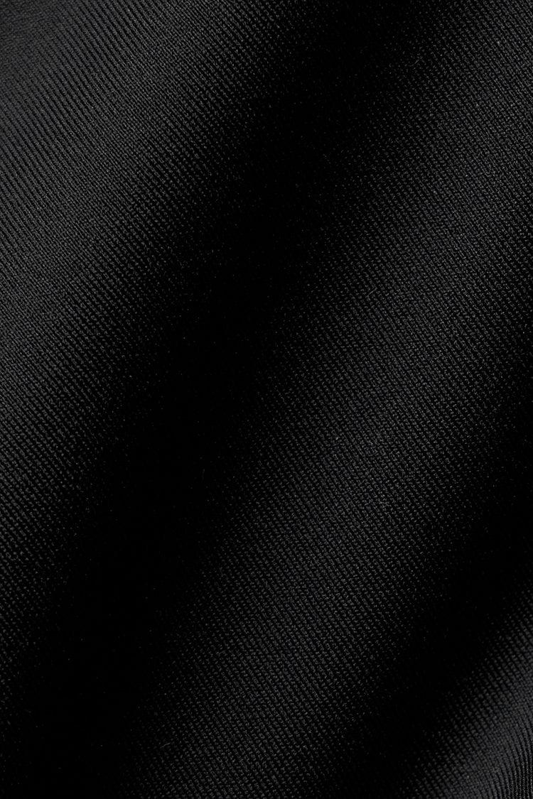 Airlift High-Waist Super Sleek Contrast Capri - Black/White Product Image