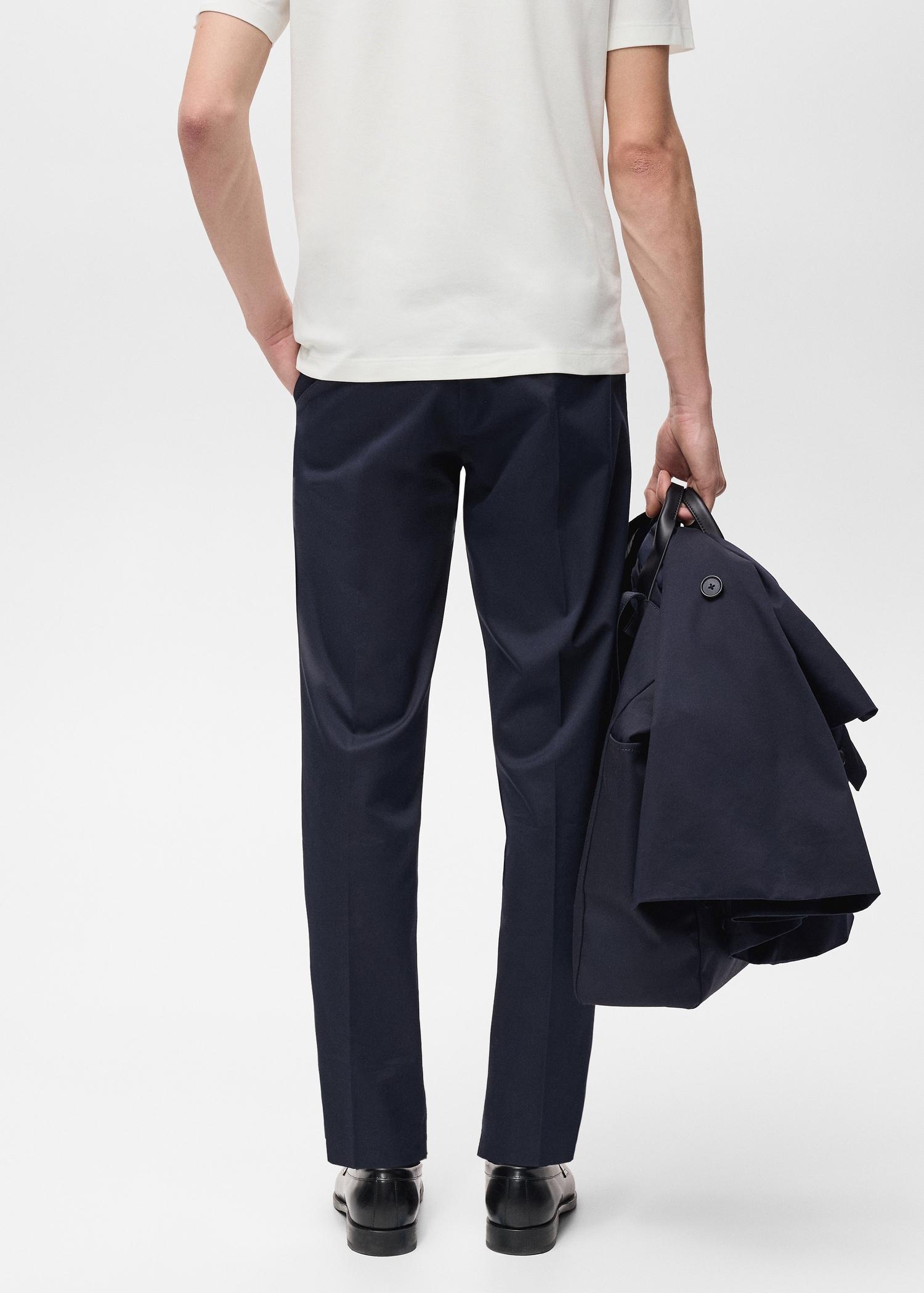 Dublino slim-fit chino pants - Men | MANGO USA Product Image