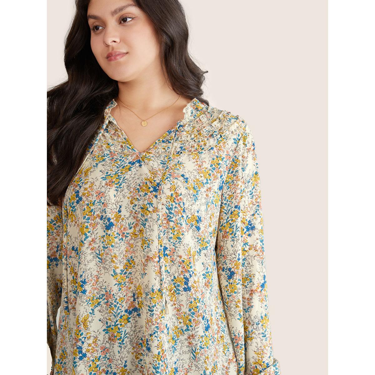 Plus Size Ivory Ditsy Floral Print Notched Lantern Sleeve Blouse Women Elegant Long Sleeve Notched collar Everyday Blouses BloomChic 12/L Product Image