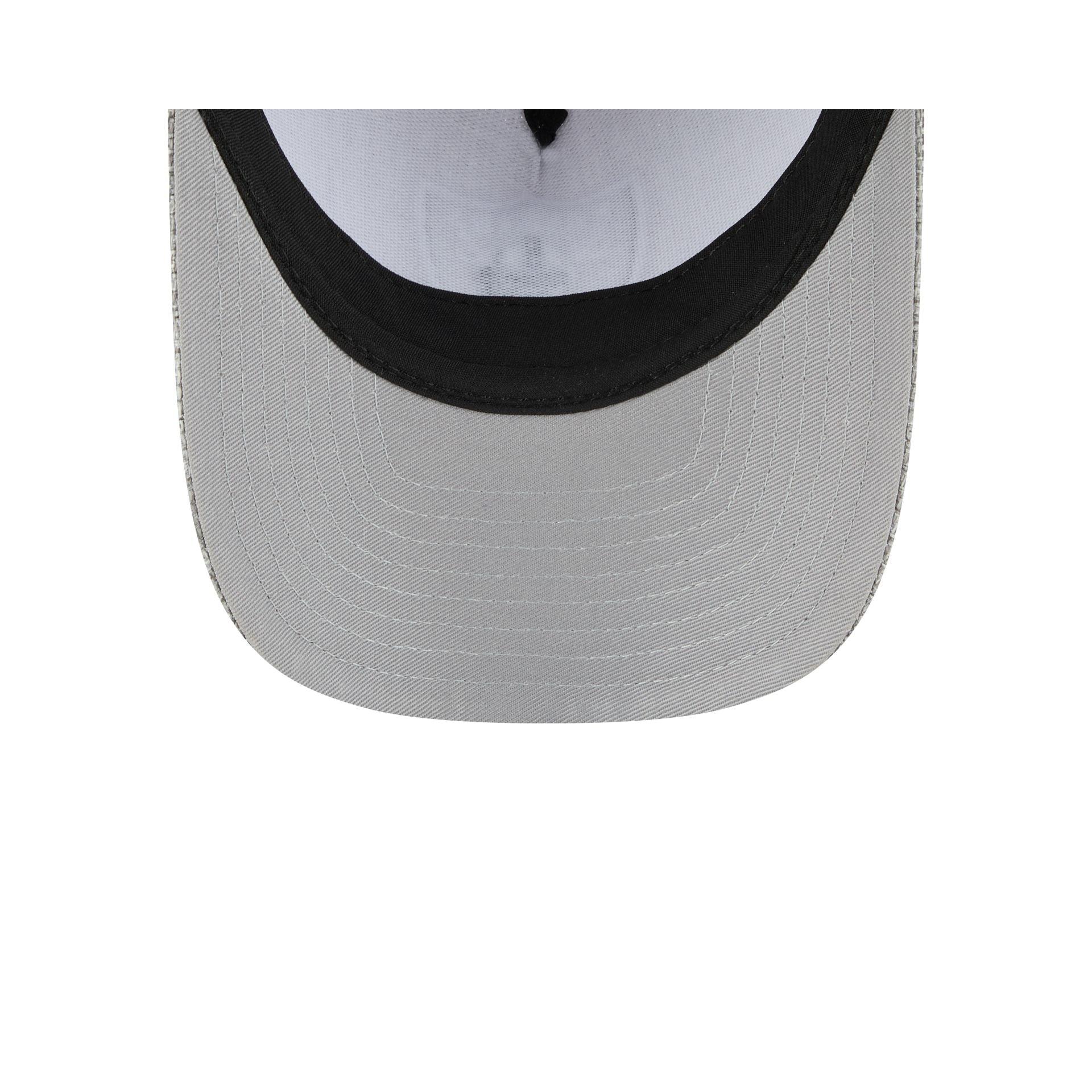 Las Vegas Raiders Cotton Weave Gray 9FORTY M-Crown A-Frame Snapback Hat Male Product Image