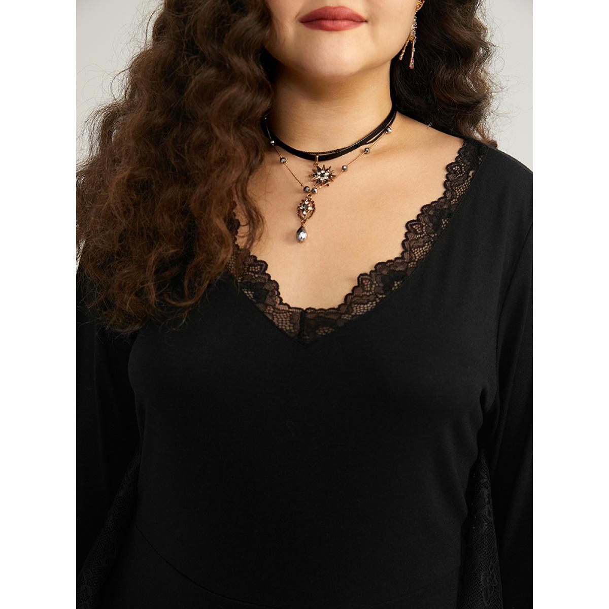 Plus Size Halloween Plain Contrast Lace Flutter Hem Dress DarkGreen Women Casual See through V-neck Long Sleeve Curvy Knee Dress BloomChic 26/4X Product Image