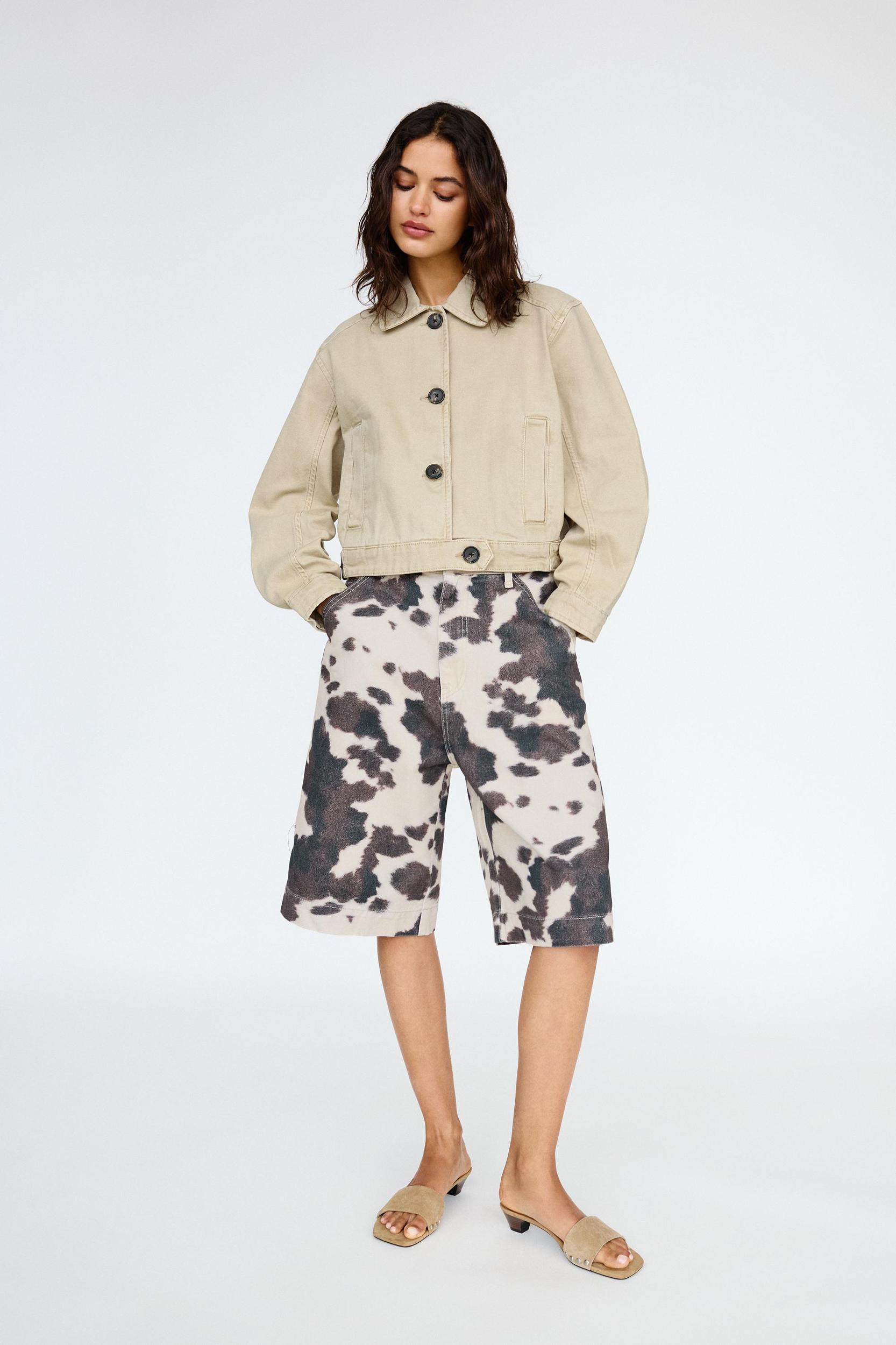 Buttoned worker jacket Product Image