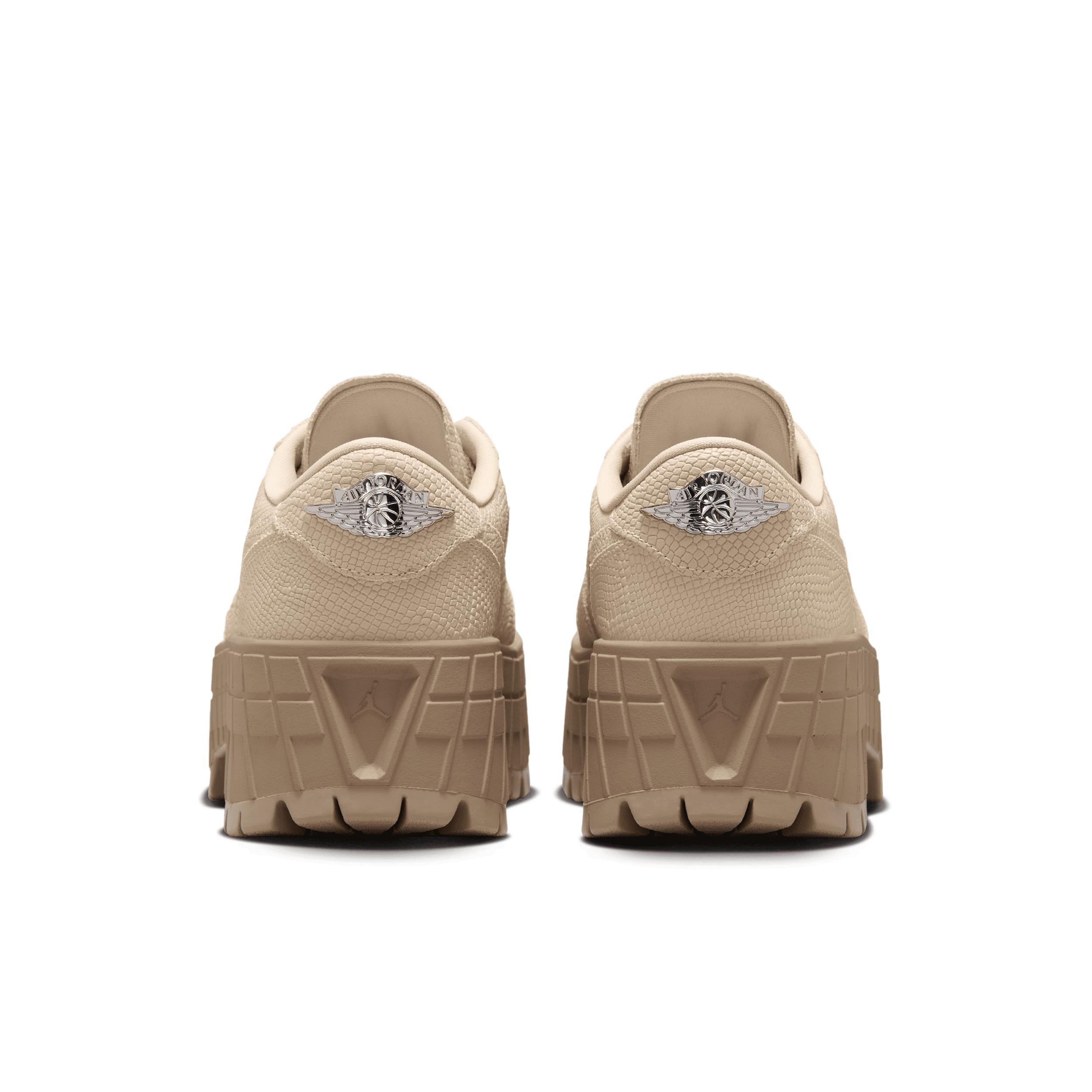 Women's Air Jordan 1 Brooklyn Low Shoes Product Image