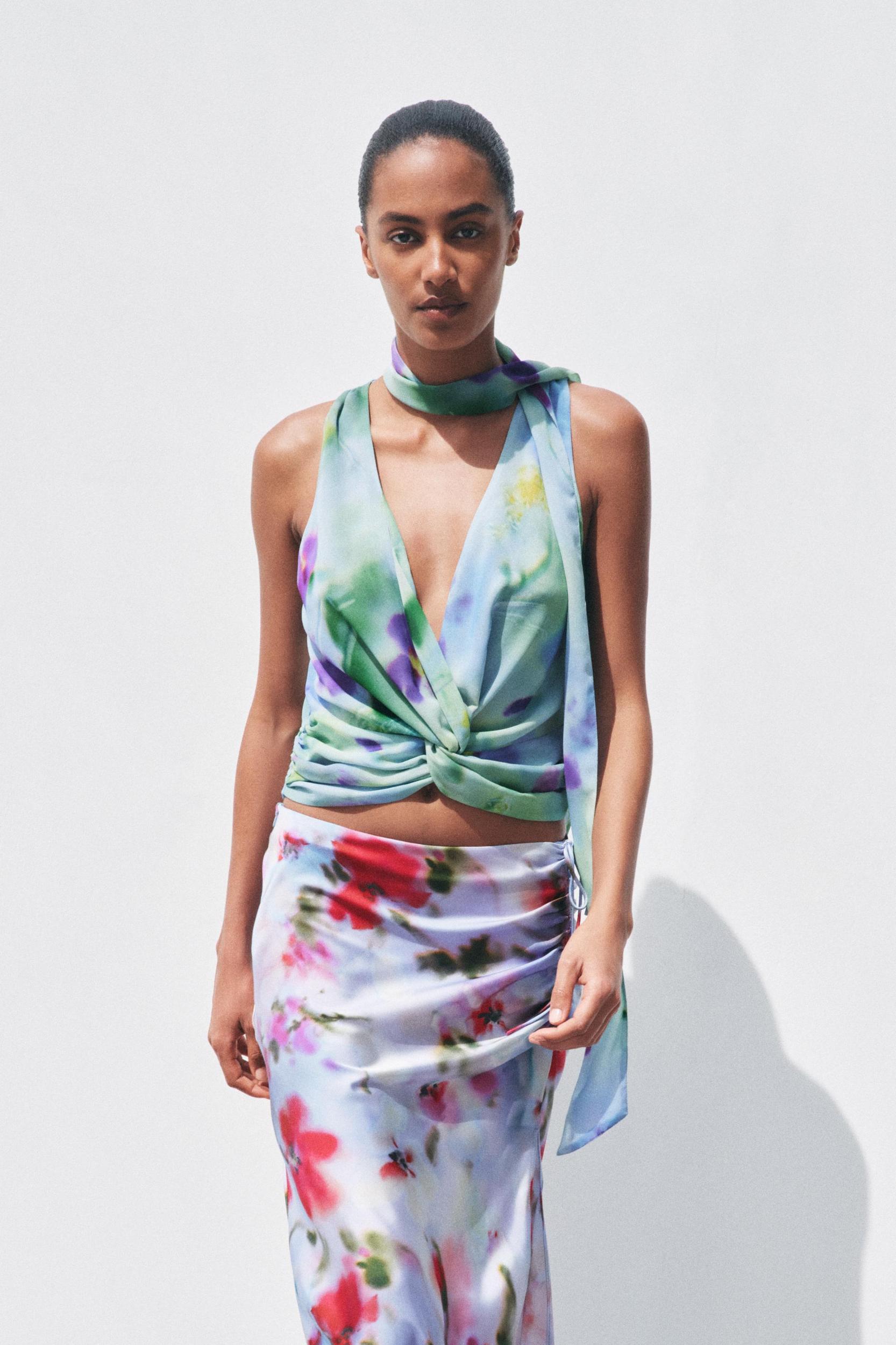 PRINTED TIE TOP Product Image