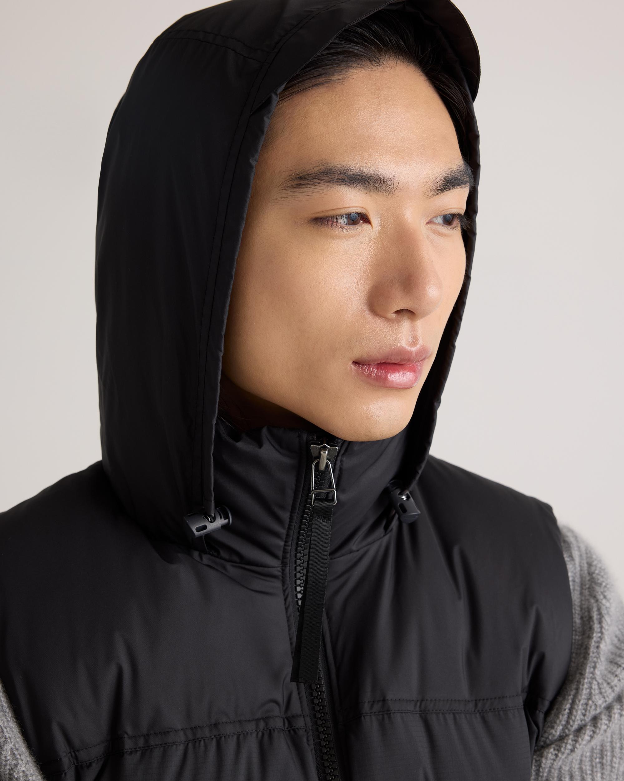 Quince | Men's Responsible Down Puffer Vest Recycled Polyester Product Image