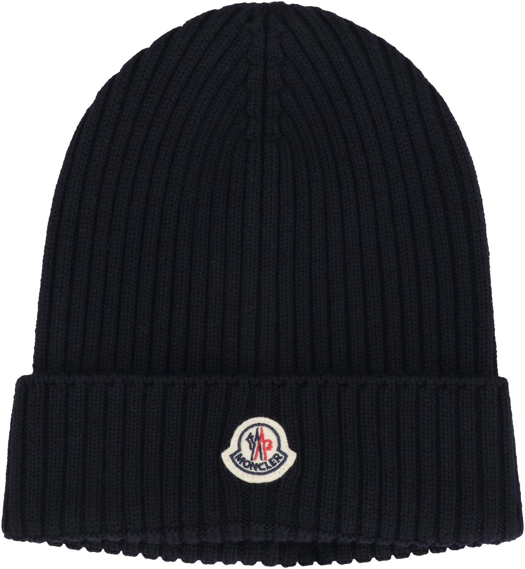 logo-patch beanie  Product Image