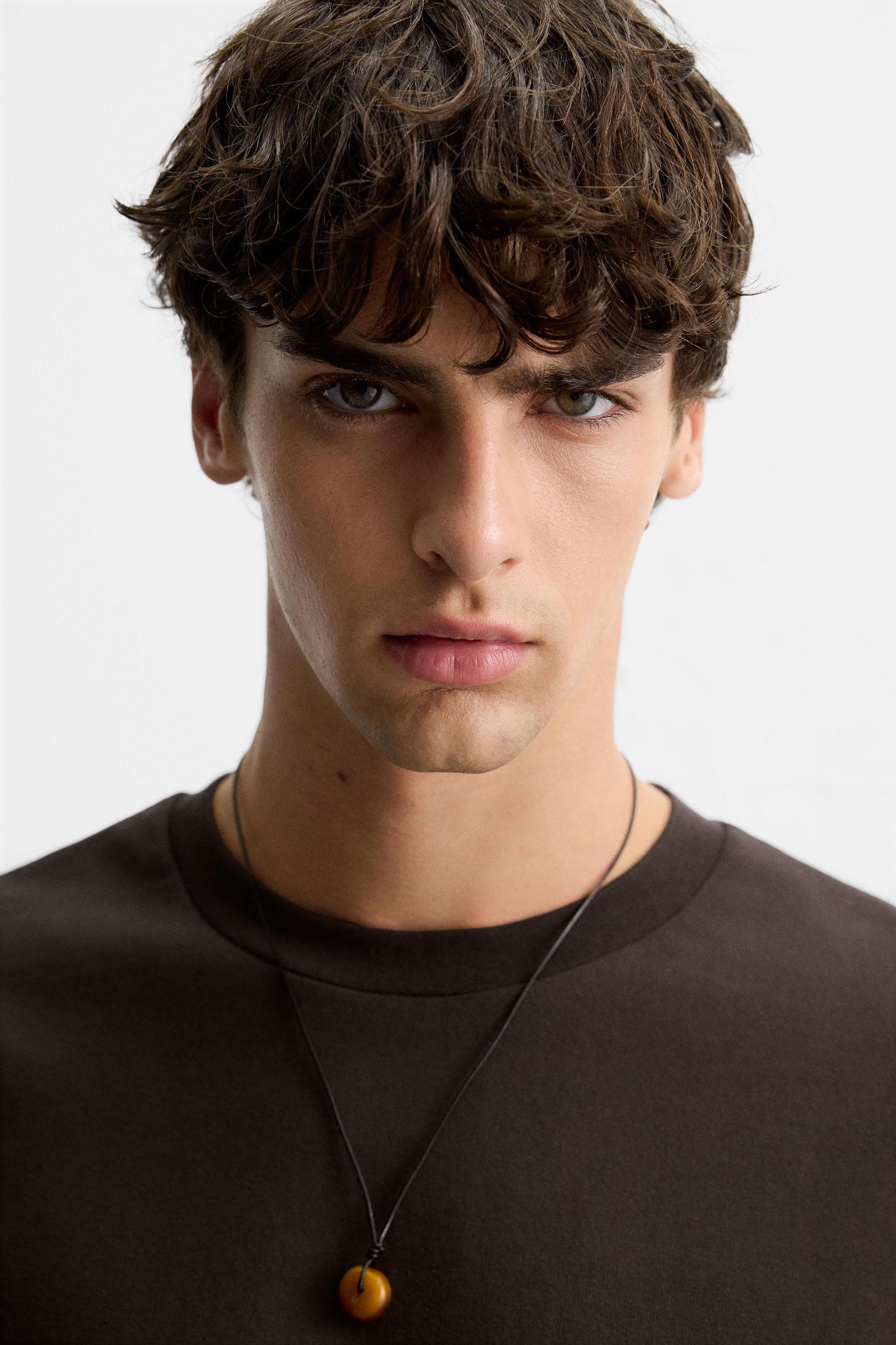 OVERSIZED FIT T-SHIRT Product Image