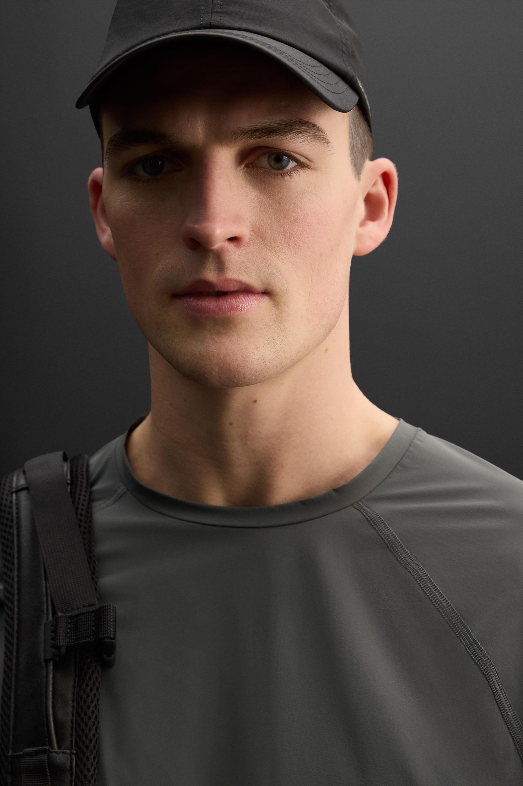 BASE LAYER COMPRESSION TOP Product Image