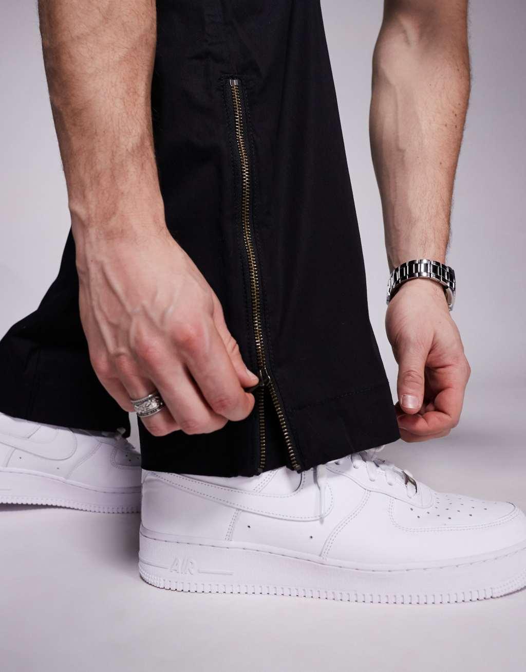 HUGO Blue Glarc cargo pants in black Product Image