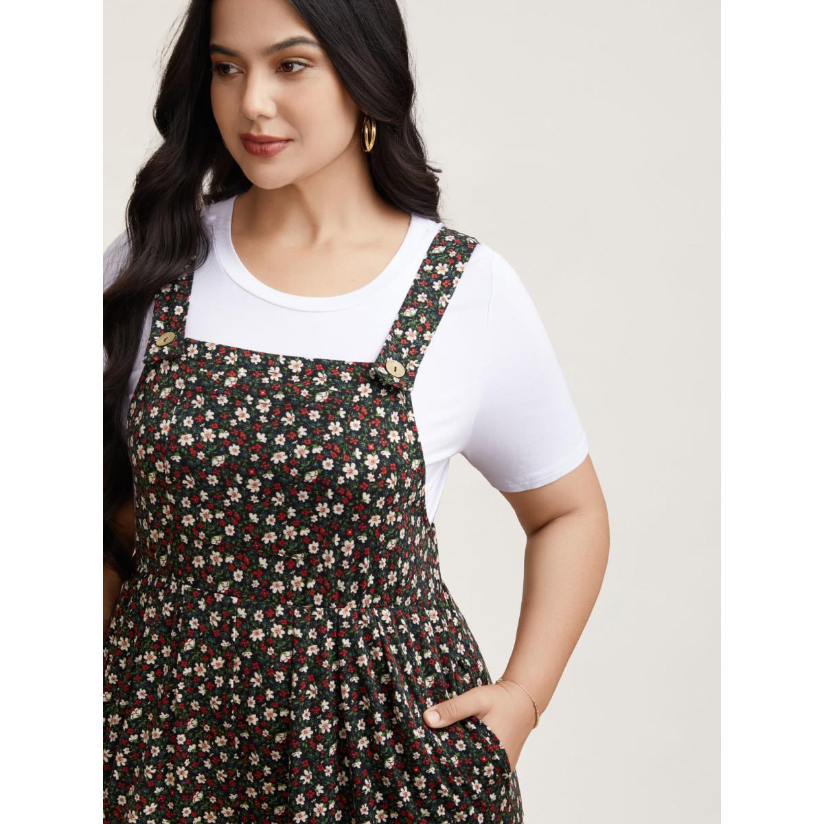 Plus Size BlackFlower Ditsy Floral Print Cami Straight-Leg Jumpsuit Women Casual Sleeveless Non Everyday-Casual Loose Jumpsuits BloomChic 14-16/1X Product Image