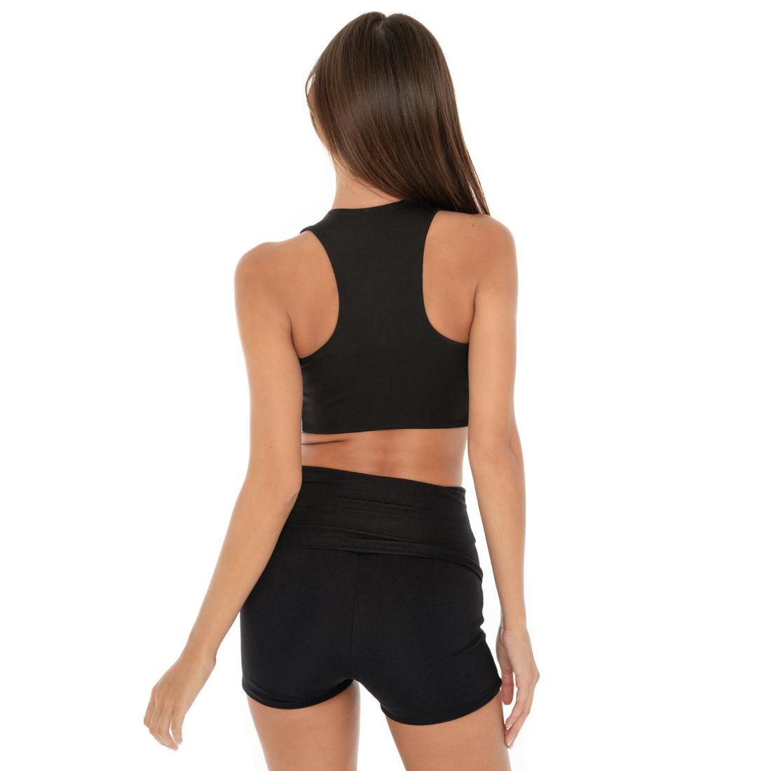 Anyi Short Product Image