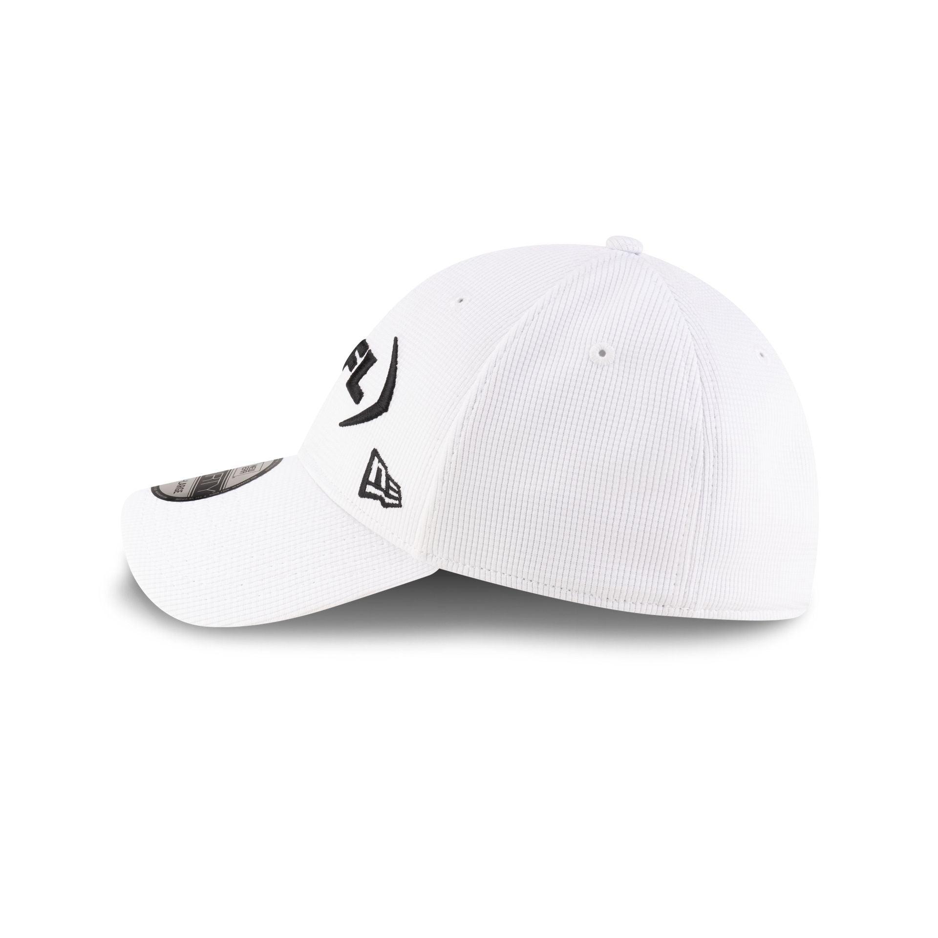 UFL White 39THIRTY Stretch Fit Hat Male Product Image