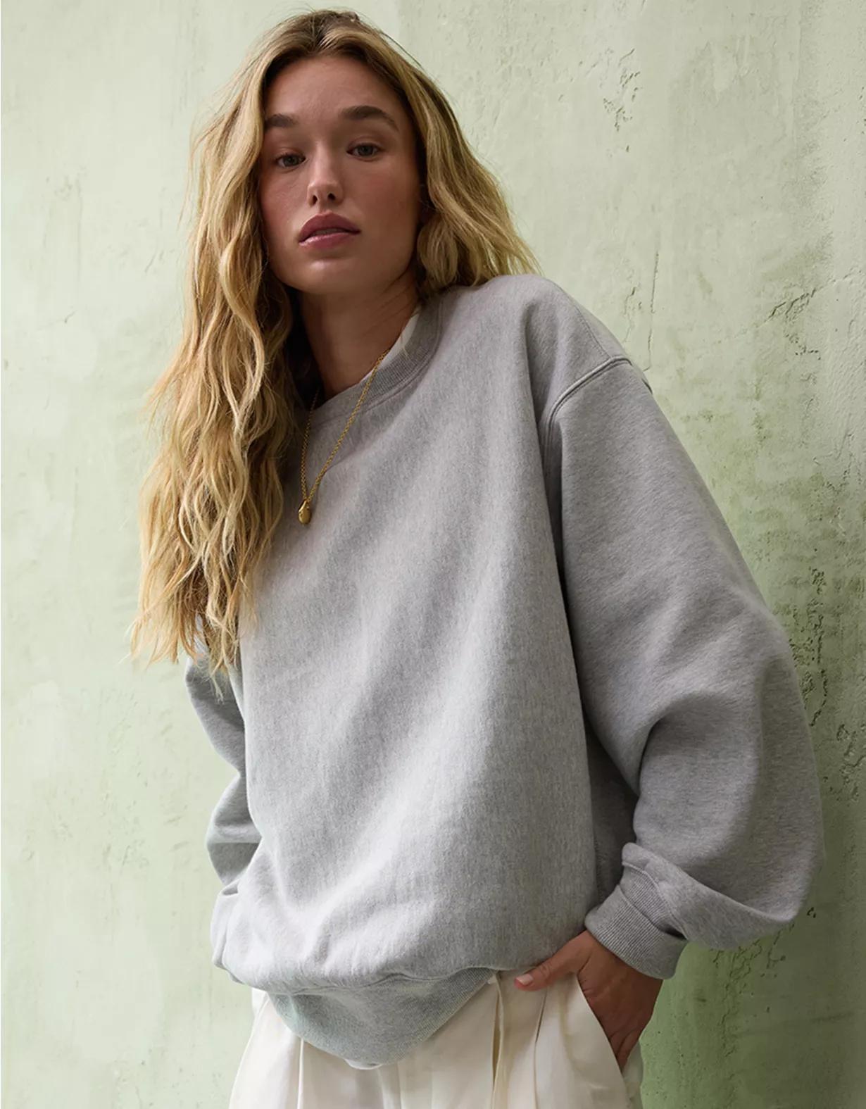 AE77 Premium Fleece Crew Neck Sweatshirt Product Image