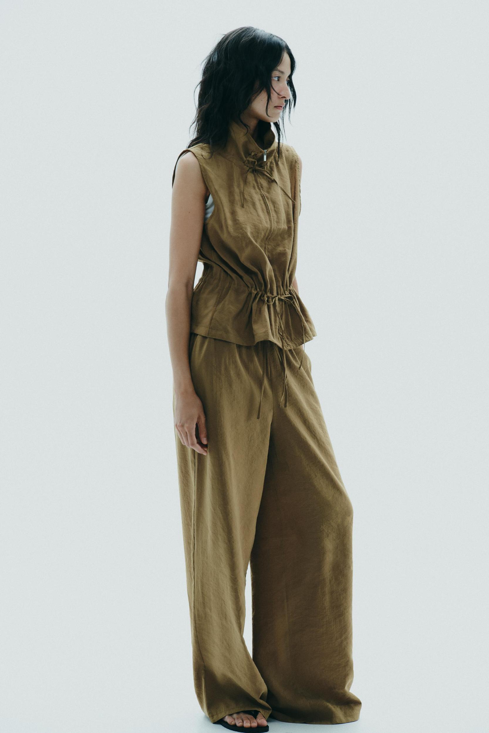 FLOWY PALAZZO PANTS Product Image
