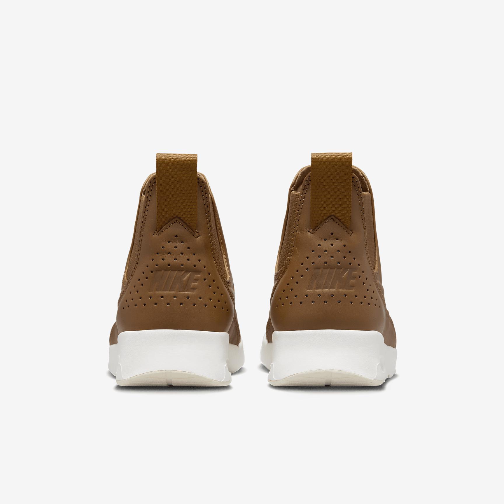 Nike Air Max Thea Mid Women's Shoe Product Image