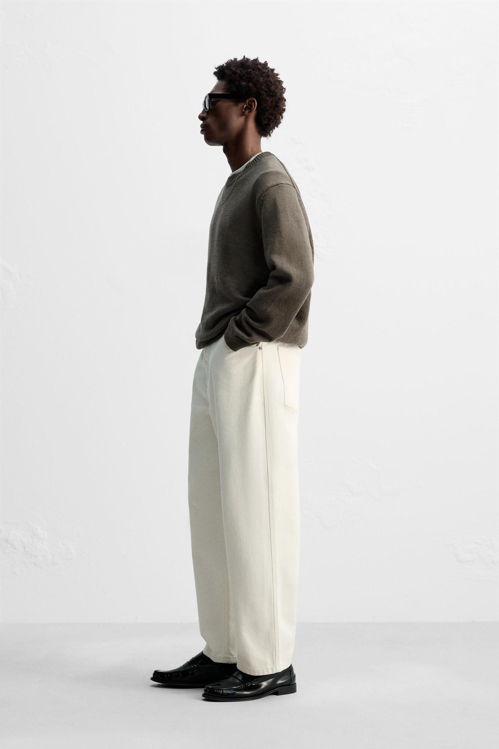 RELAXED FIT JEANS Product Image