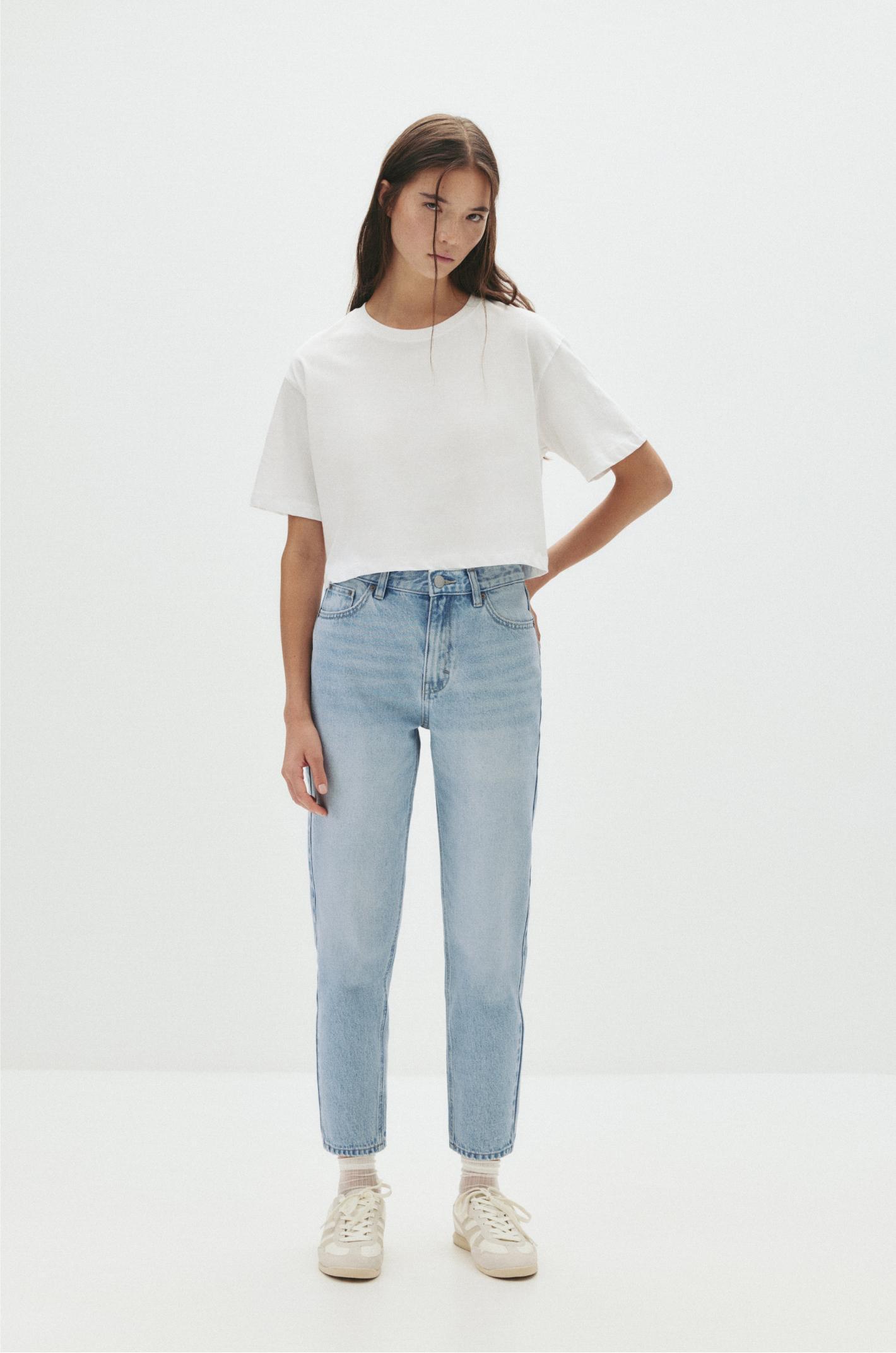 High-waist mom jeans Product Image