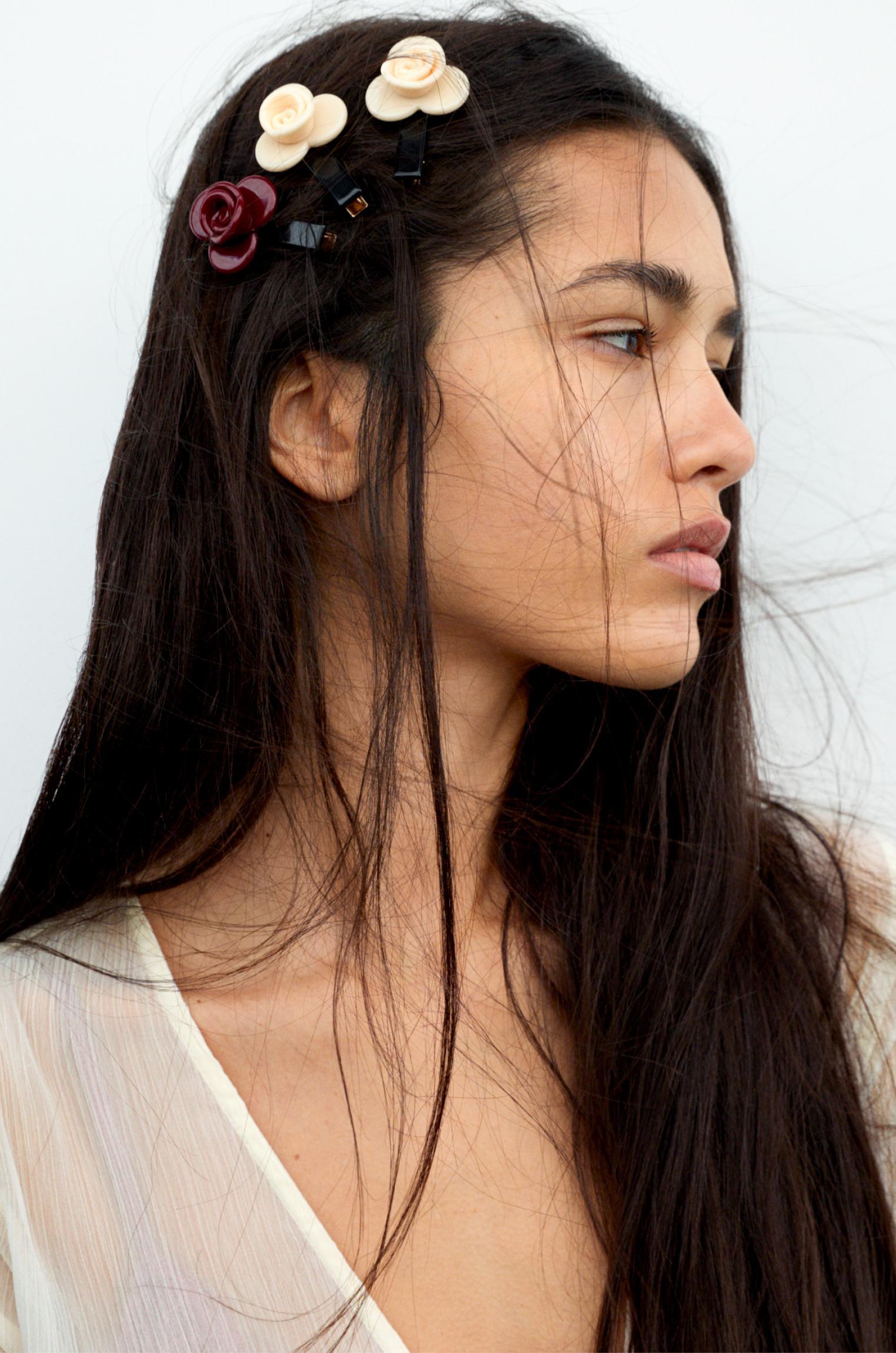 6-pack of flower hair clips Product Image