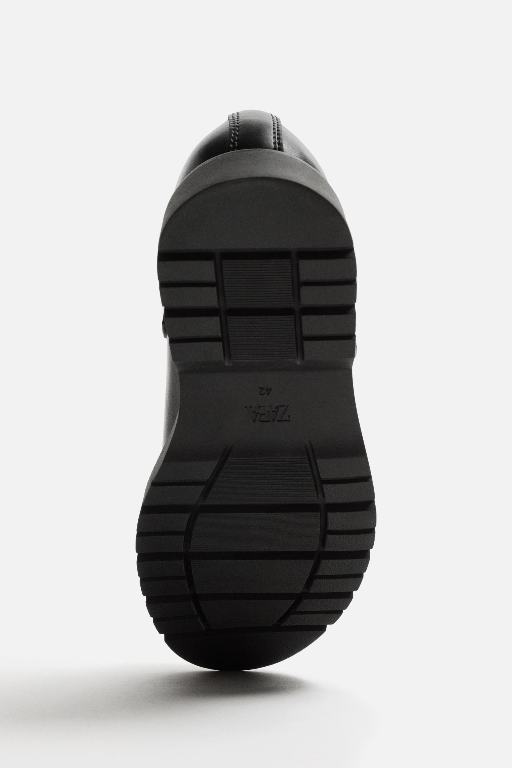 CHUNKY BUCKLE SHOES Product Image