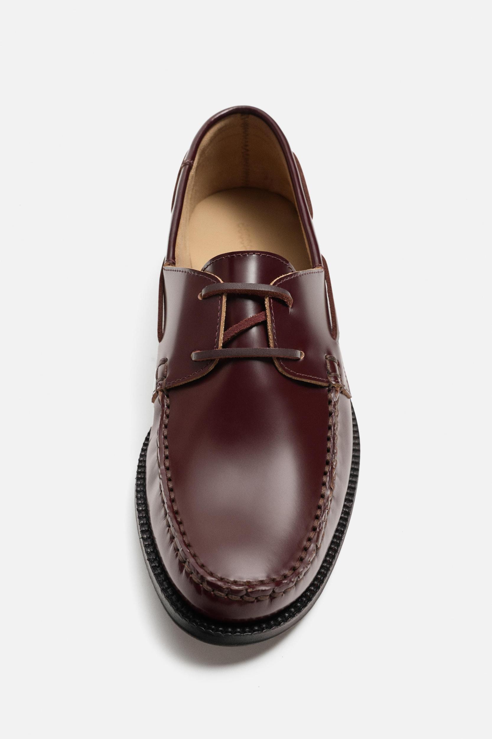 LEATHER BOAT SHOES Product Image