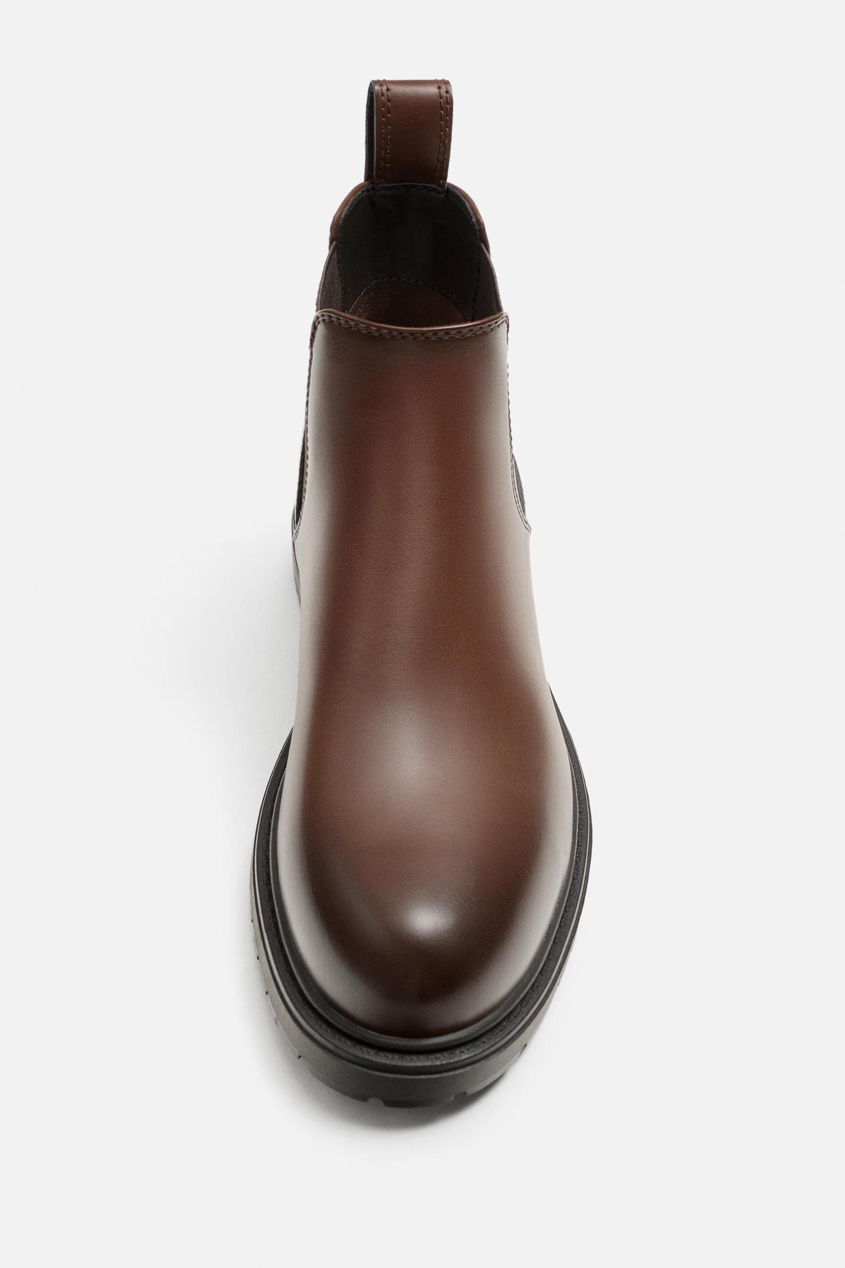 CHUNKY CHELSEA BOOTS Product Image