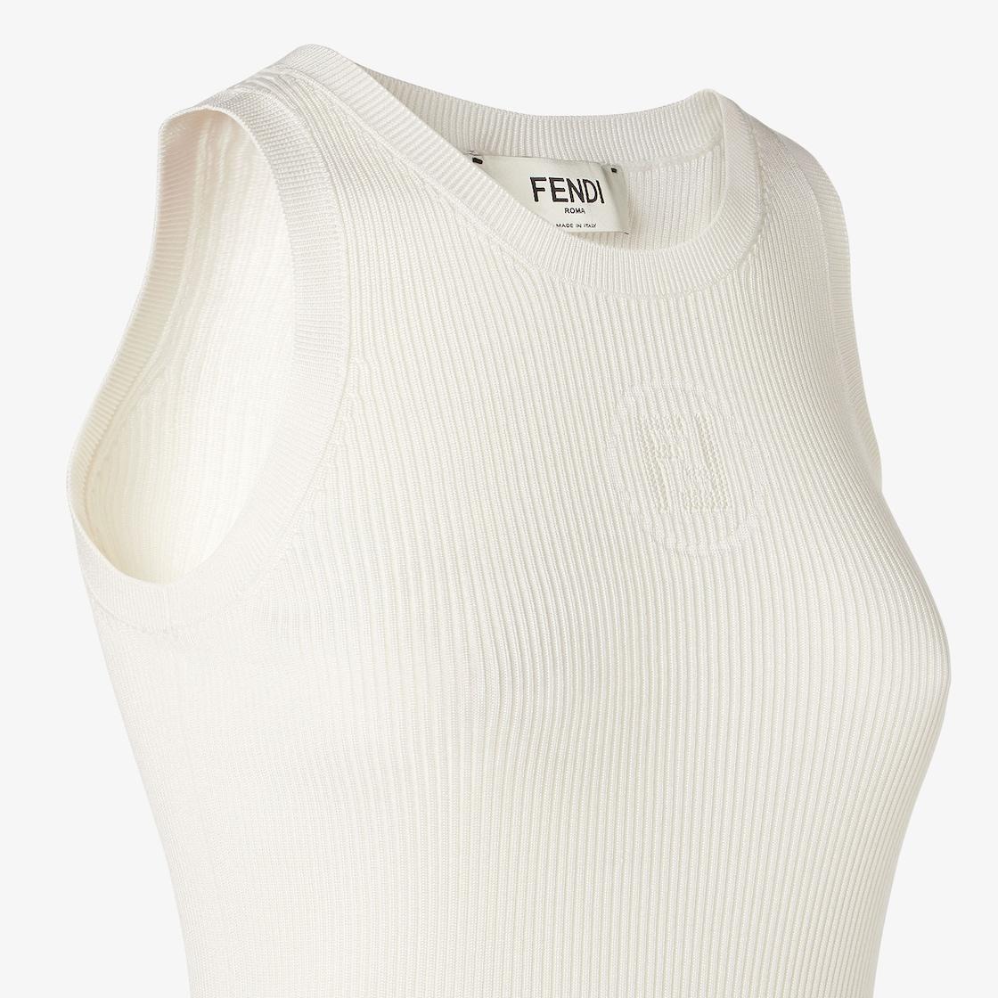 TopWhite silk and cotton top Product Image