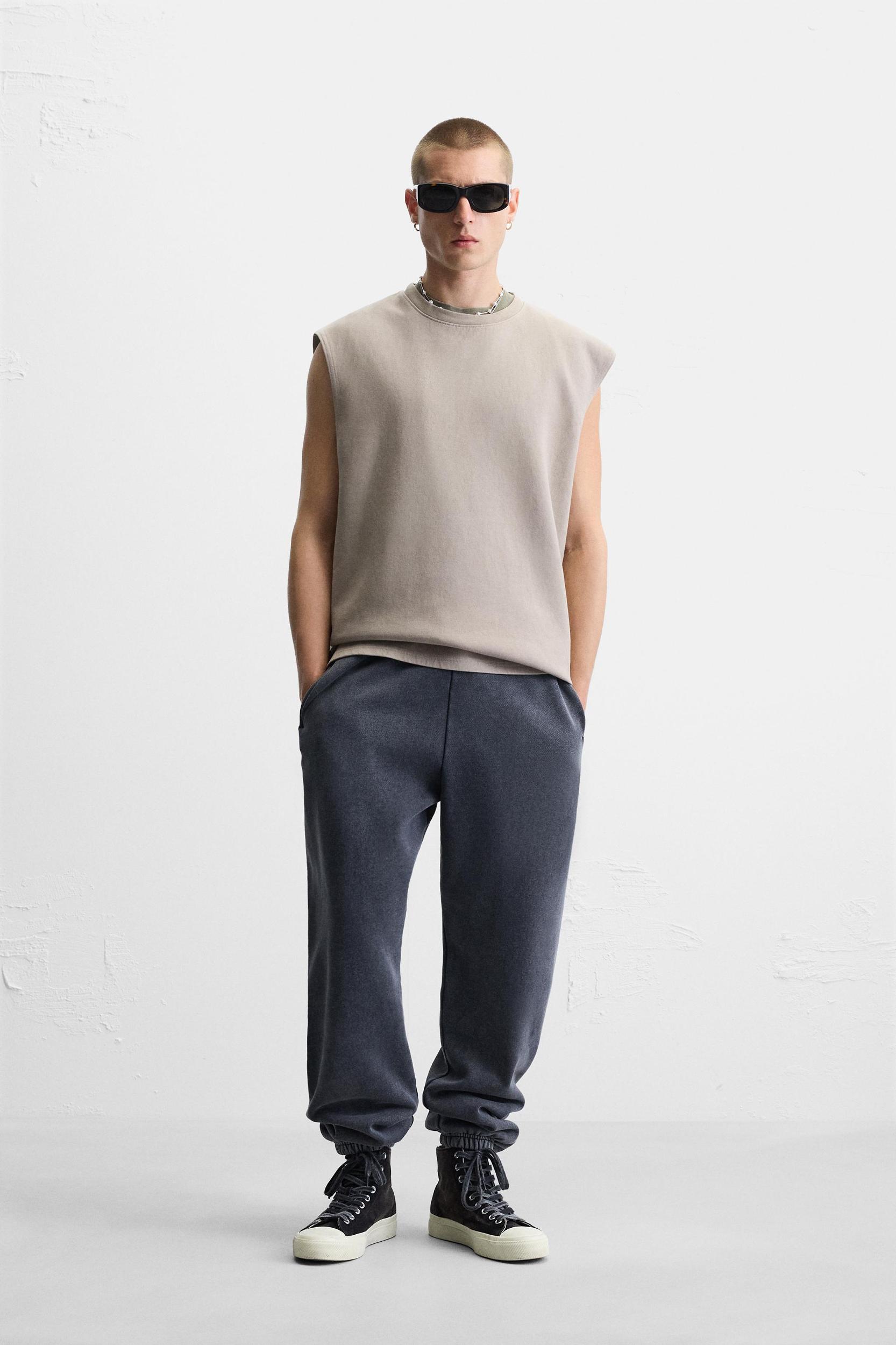 RELAXED FIT TANK TOP Product Image