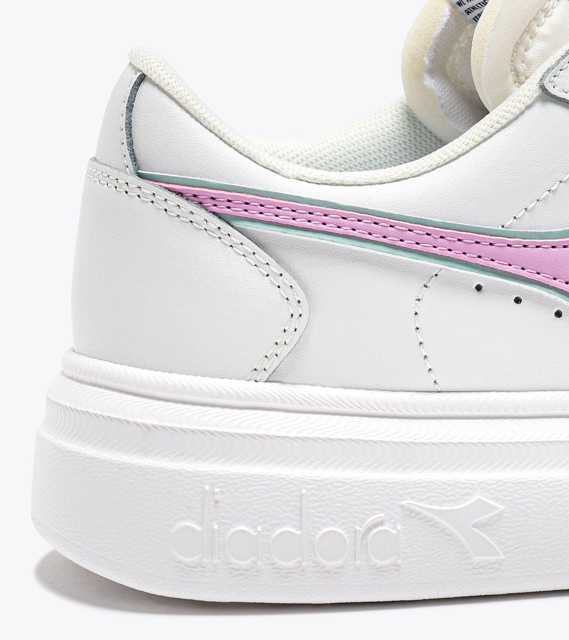 MAGIC BOLD WN Product Image